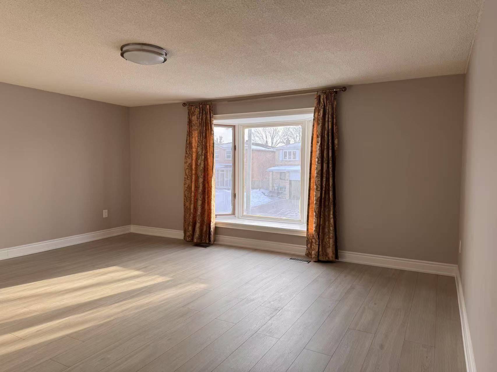 Markham, ON L3P 6T6,4 Burwell CRES #Main