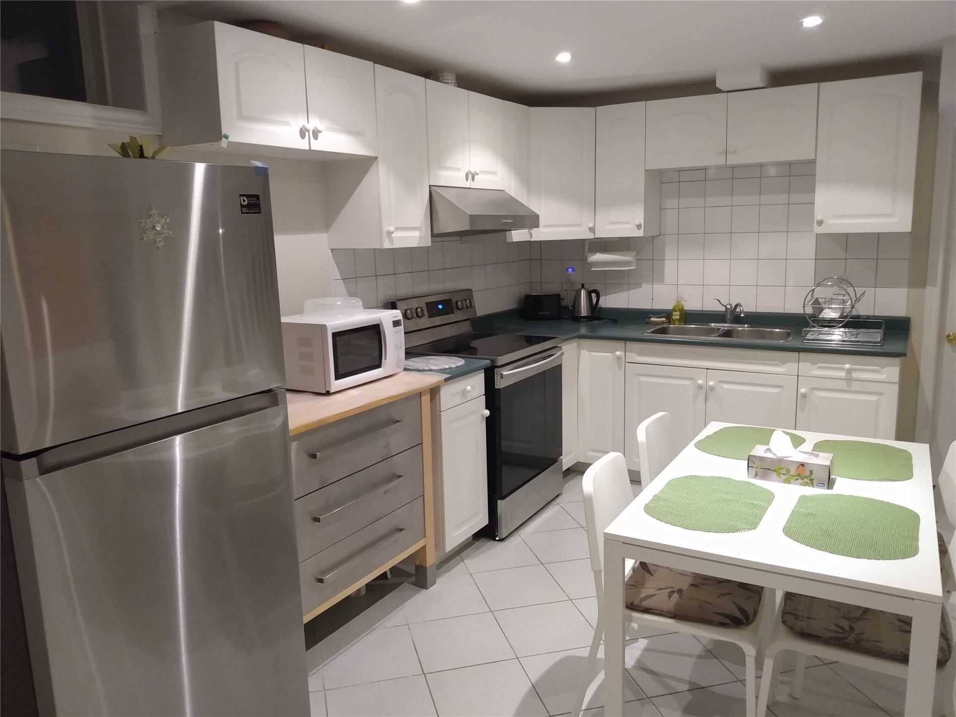 Vaughan, ON L4H 1H8,38 Lois DR #Bsmt