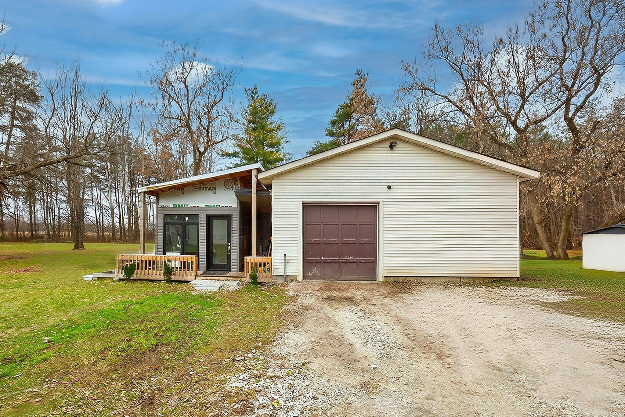 Clearview, ON L0M 1N0,120 Switzer ST