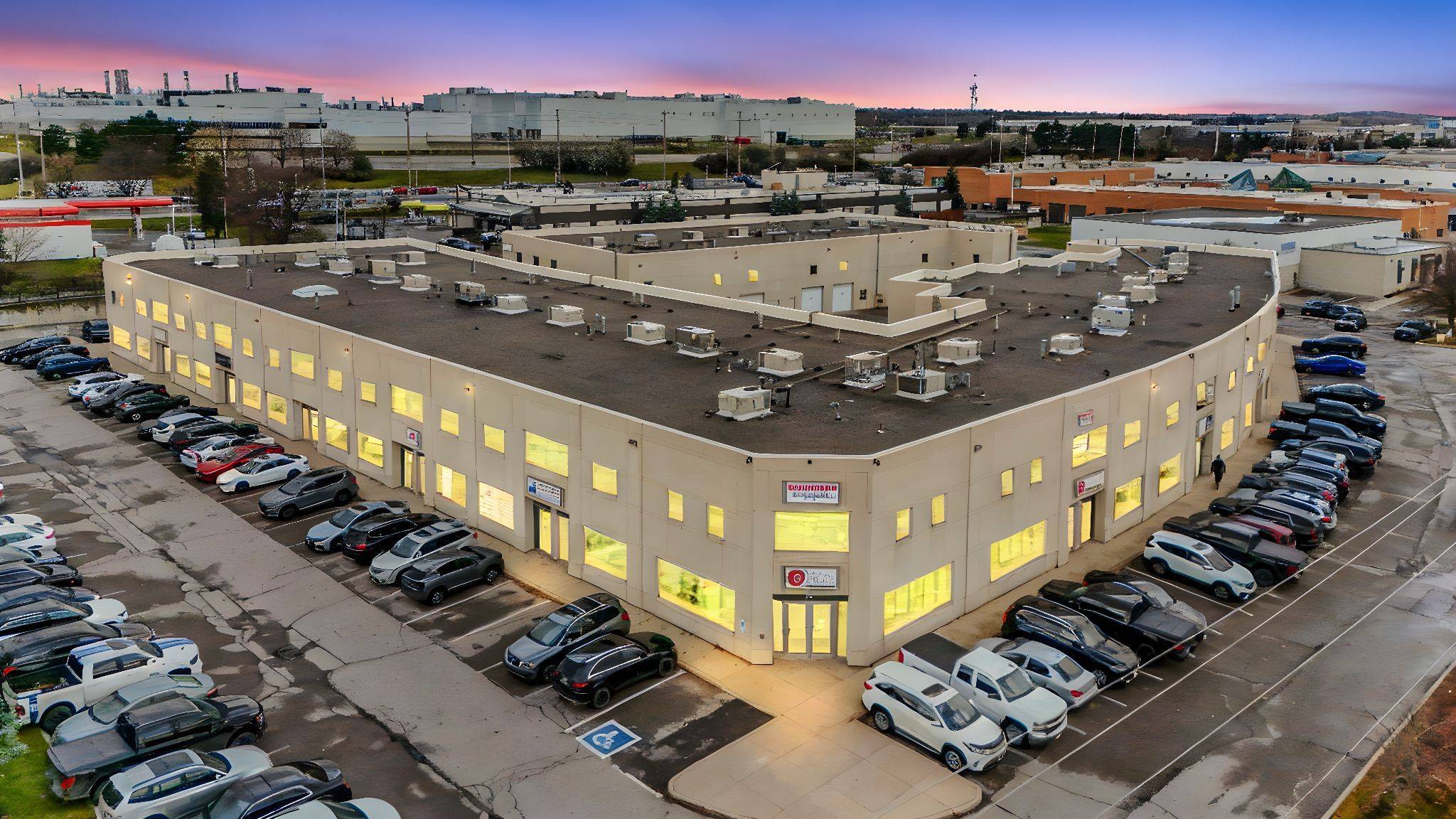 Brampton, ON L6S 6K8,2 Automatic DR #112 {Upper Floor}