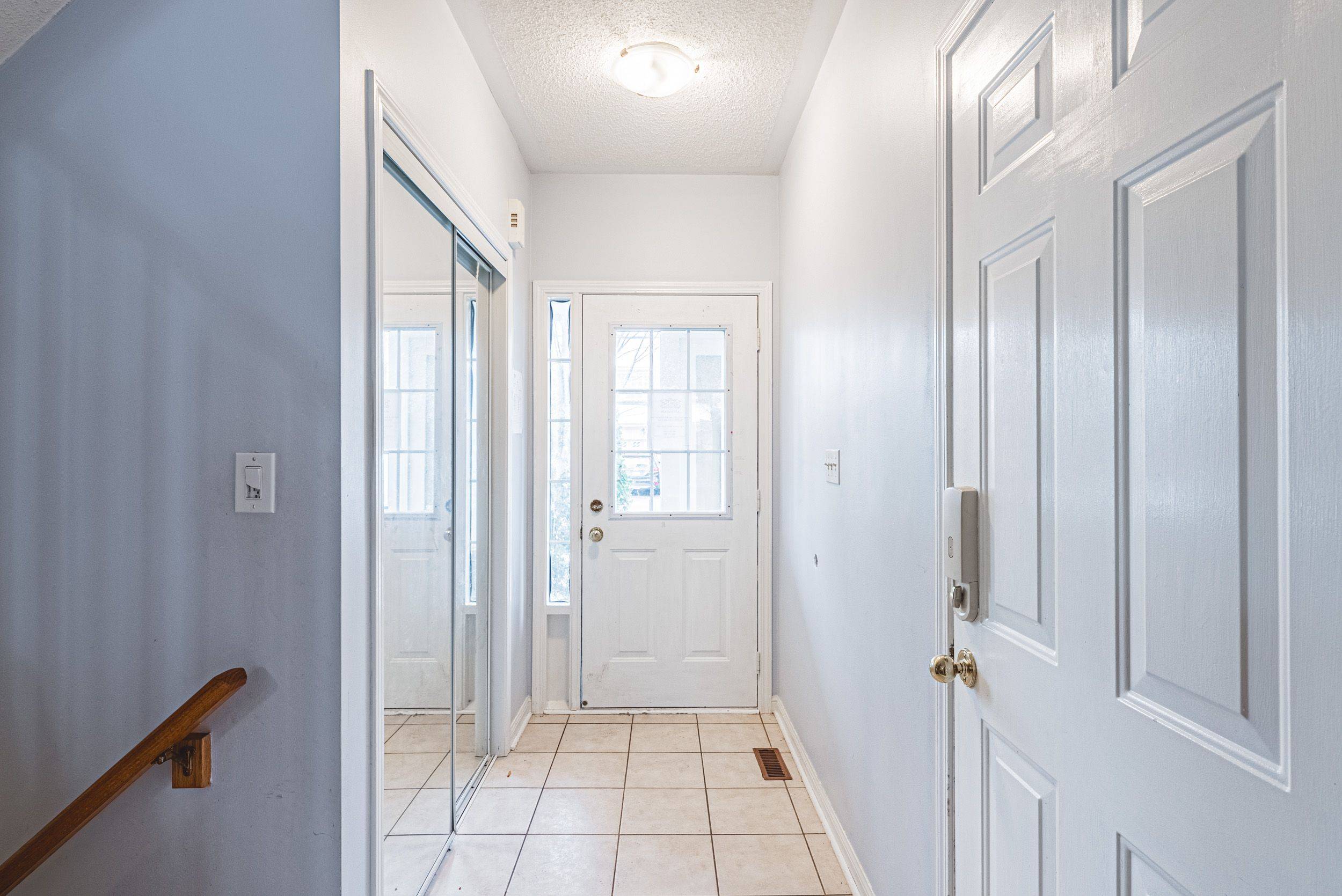 1133 Barclay CIR, Milton, ON L9T 5V9