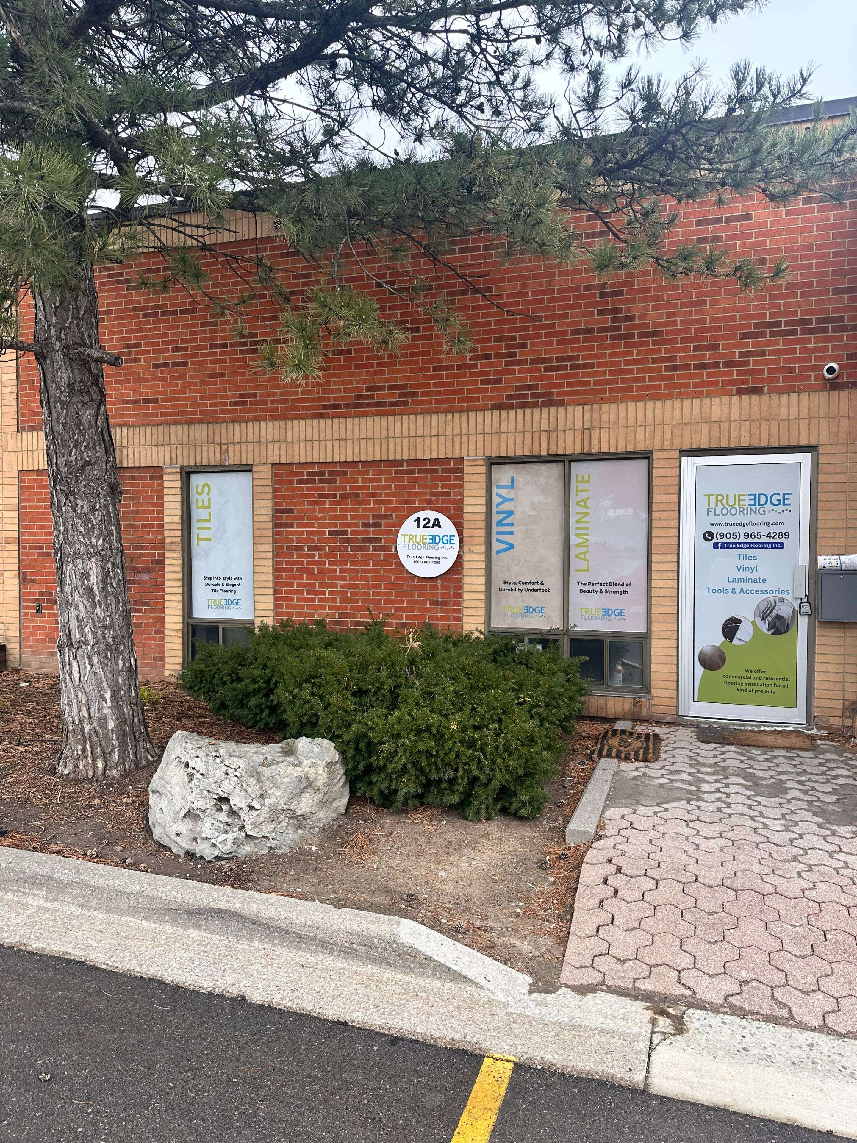 Mississauga, ON L4W 2S7,1200 Aerowood DR #12A