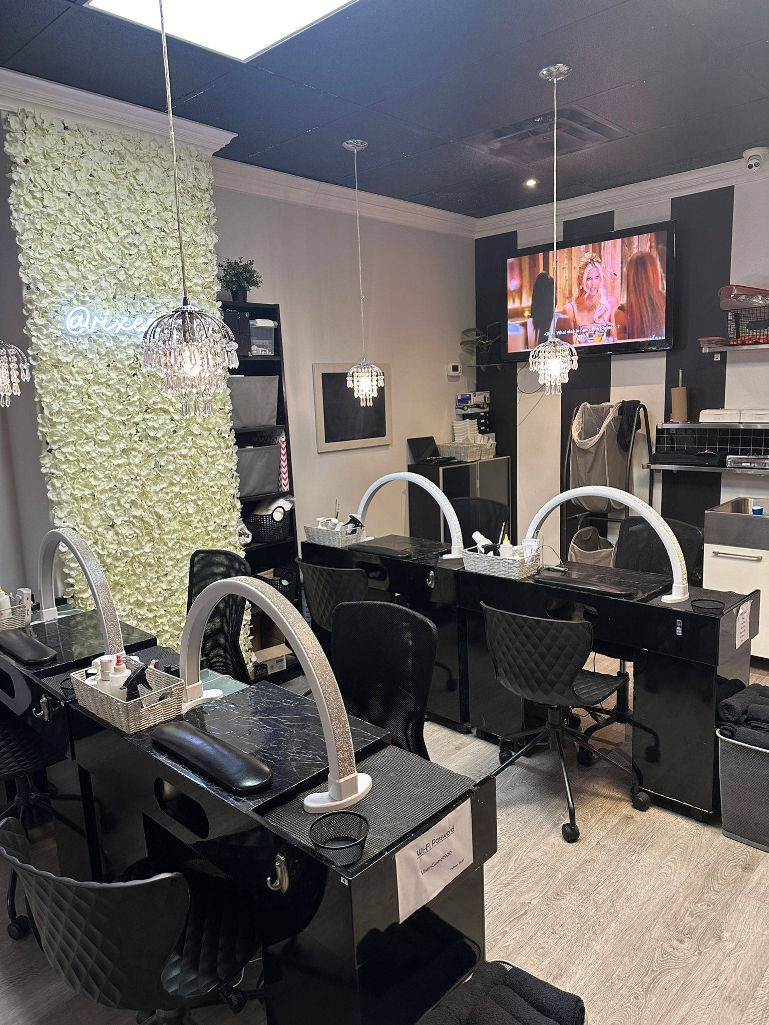 Milton, ON L9T 7Z1,545 Thompson RD