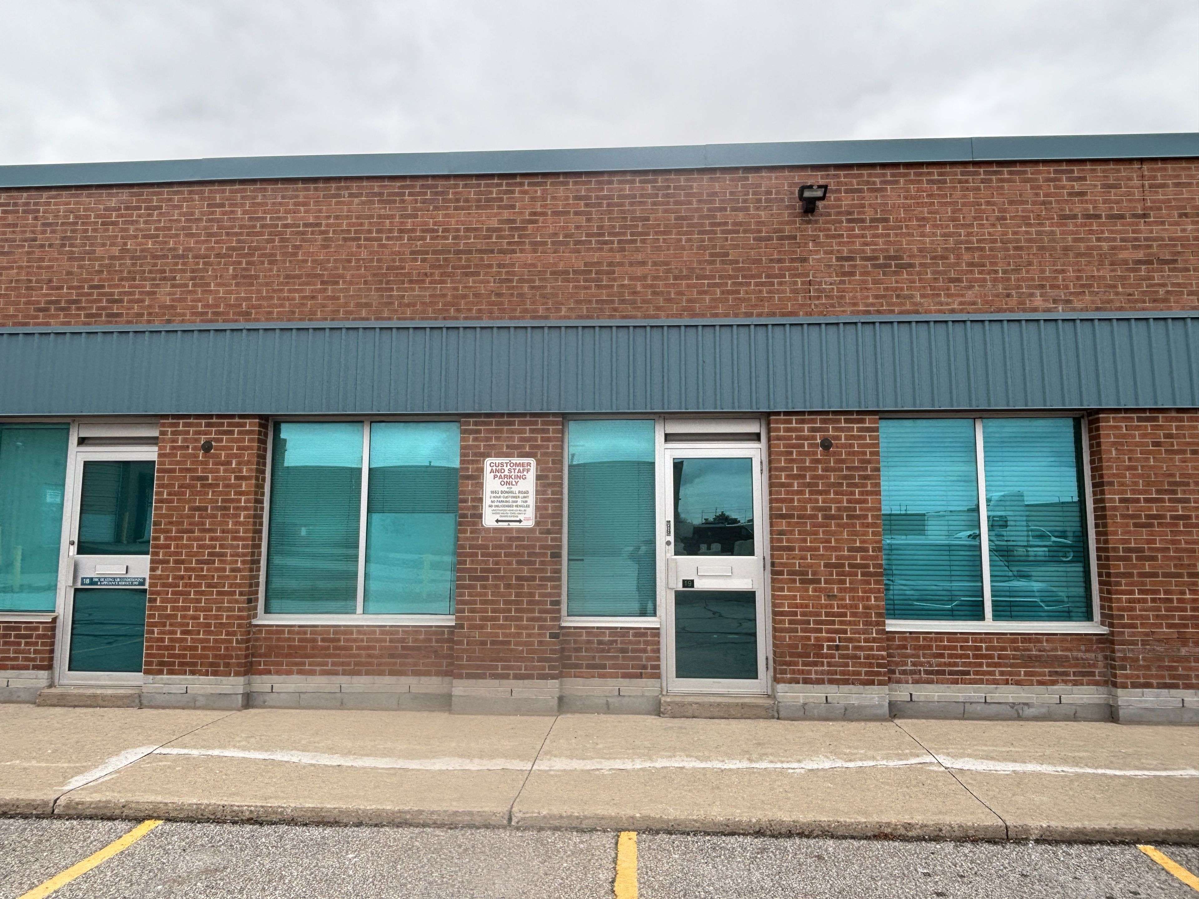 Mississauga, ON L5T 1E1,1662 Bonhill RD #19