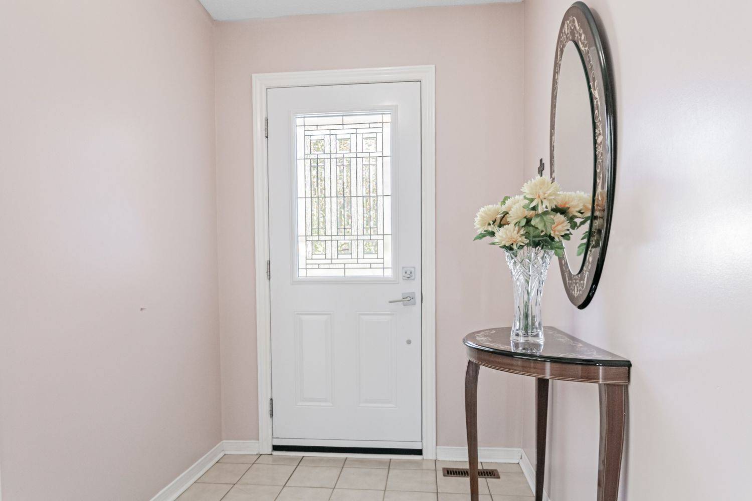 Mississauga, ON L5B 3R9,267 Macedonia CRES