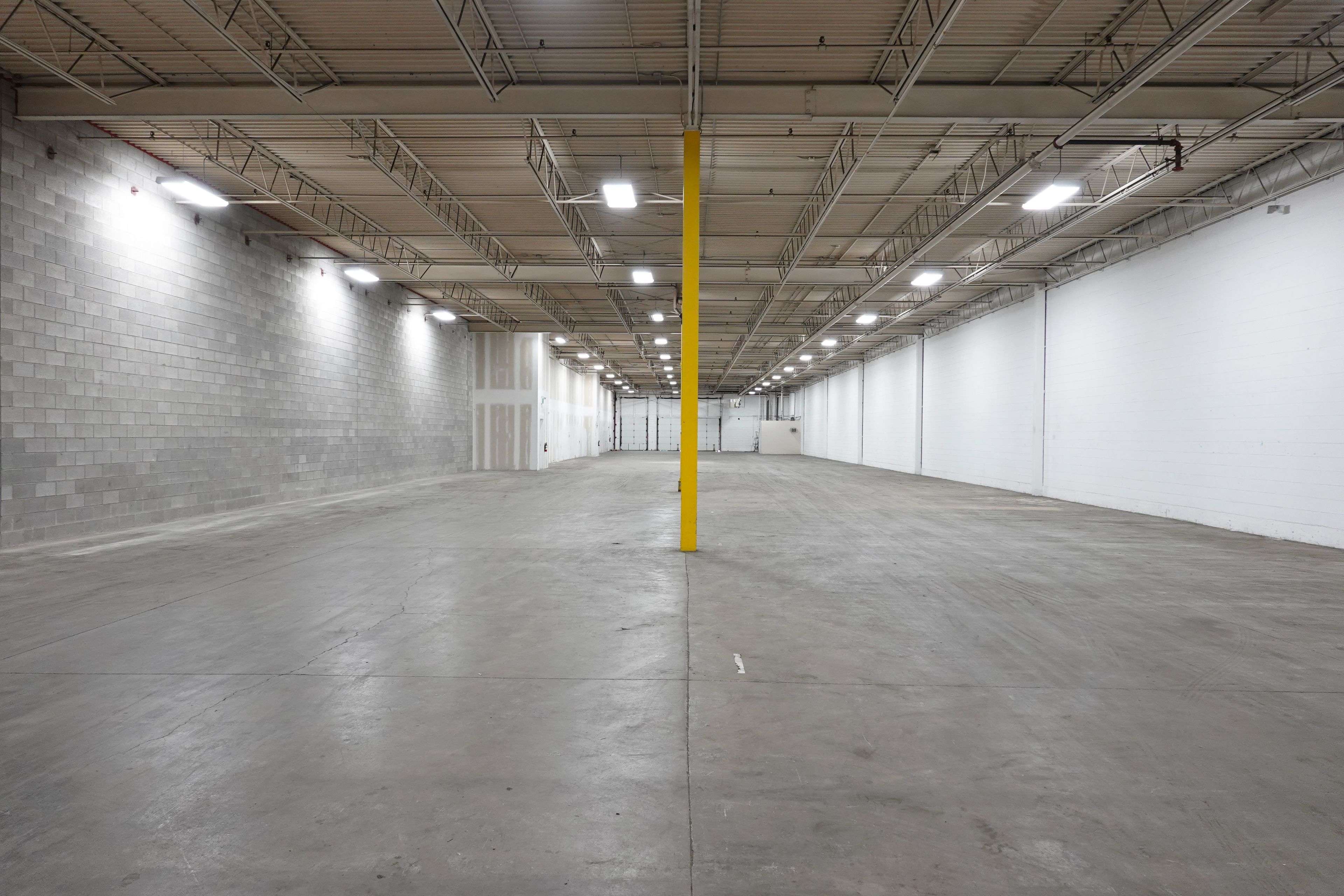 Brampton, ON L6W 1W3,155 Orenda RD #4B