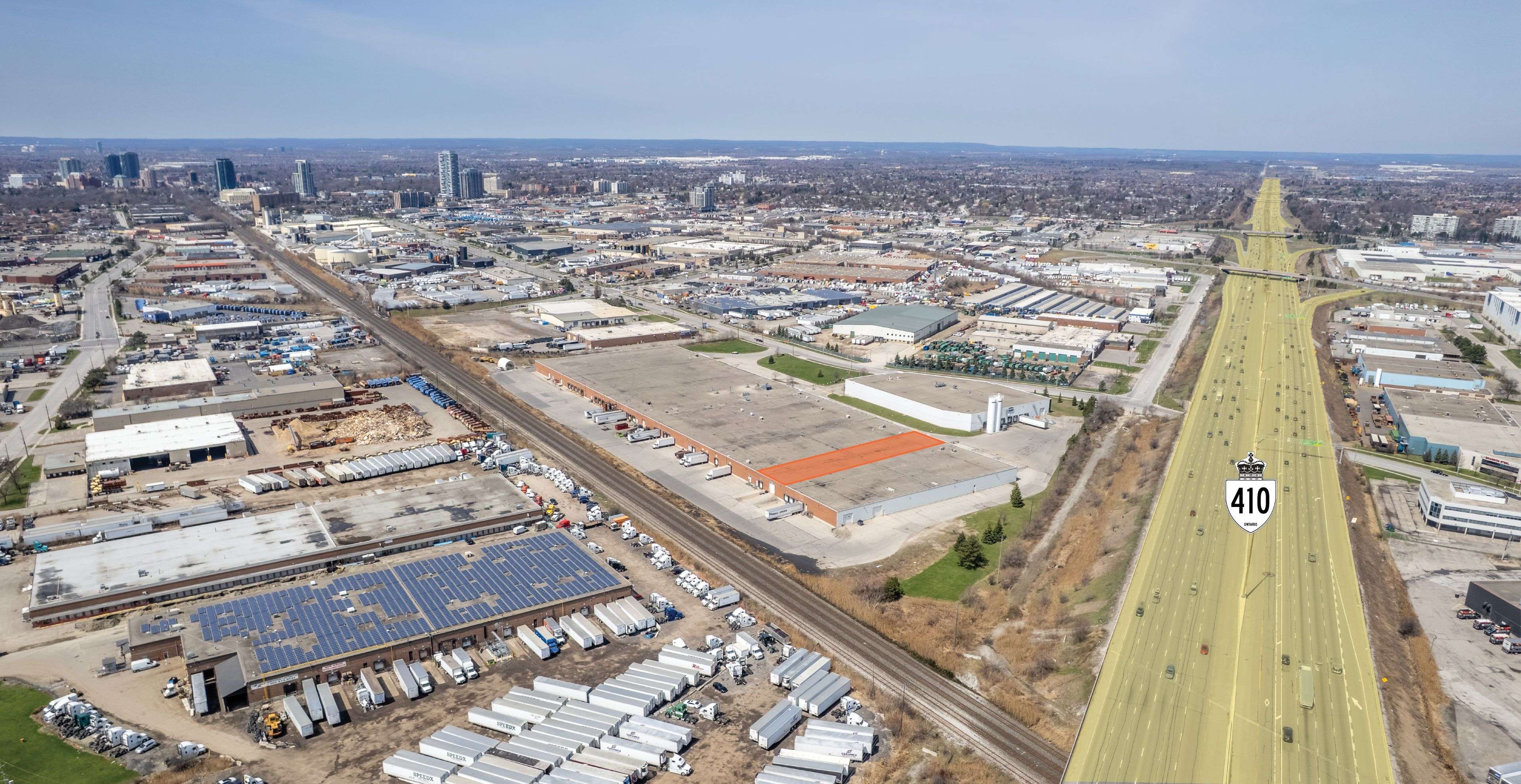 Brampton, ON L6W 1W3,155 Orenda RD #4B