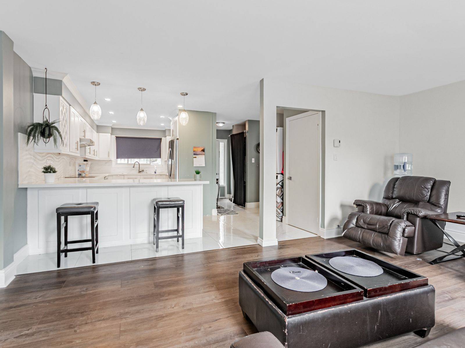 Burlington, ON L7P 3R9,2050 Upper Middle RD #64