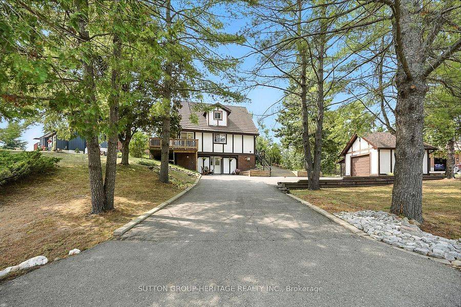 Trent Lakes, ON K0M 1A0,184 Pirates Glen DR