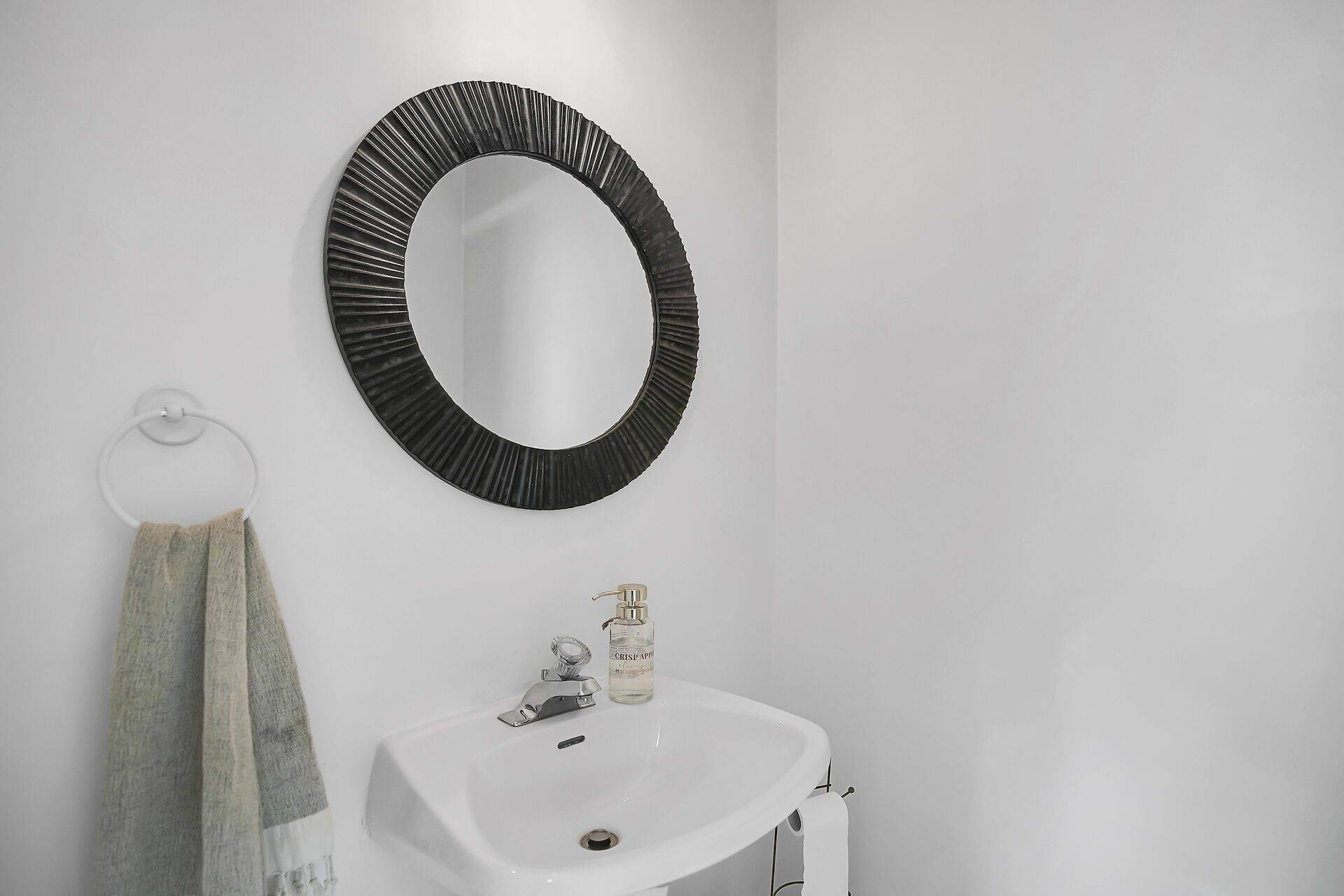 London East, ON N6B 2C1,561 PRINCESS AVE #4