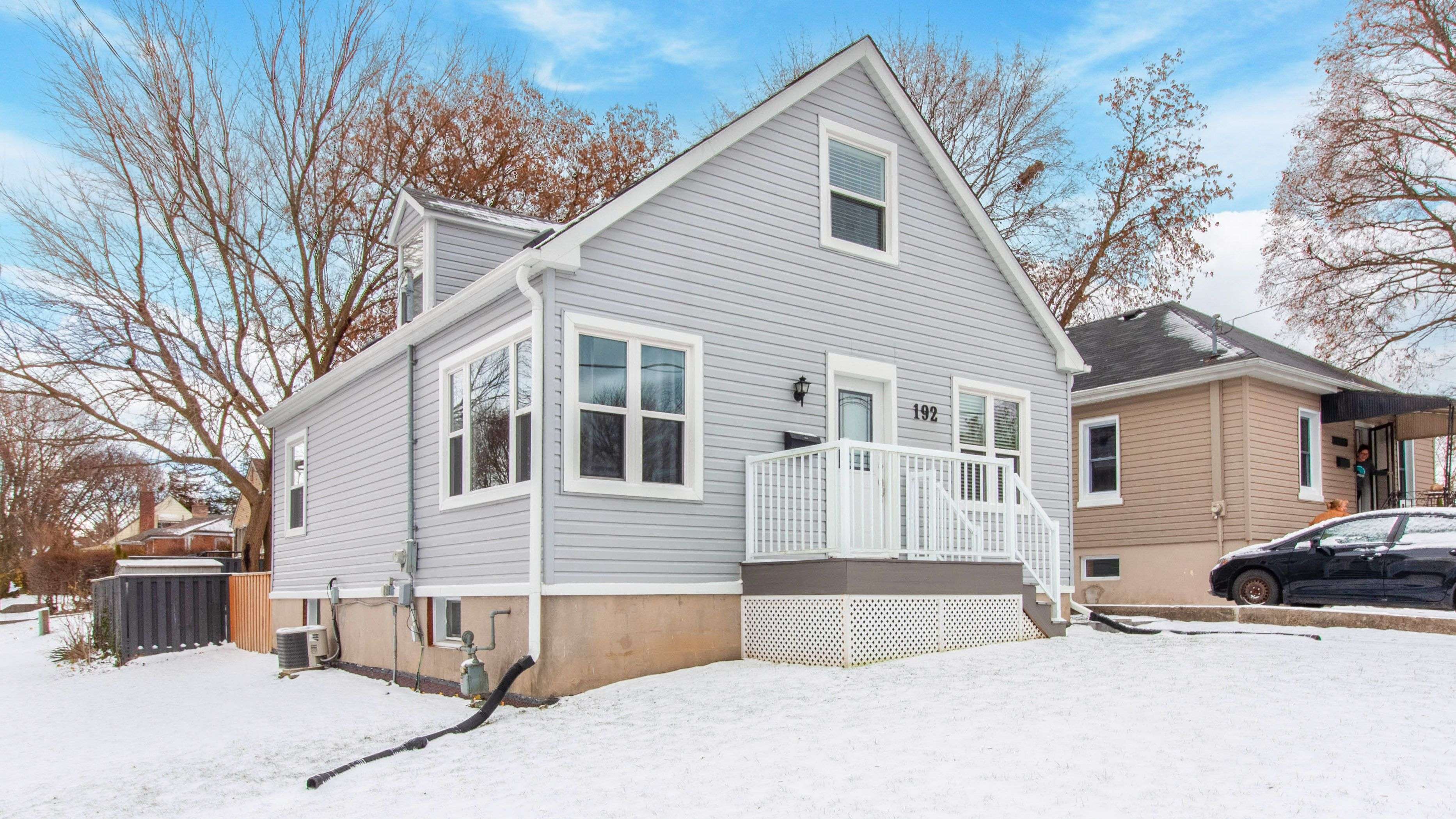 London East, ON N5Y 2J4,192 Taylor ST