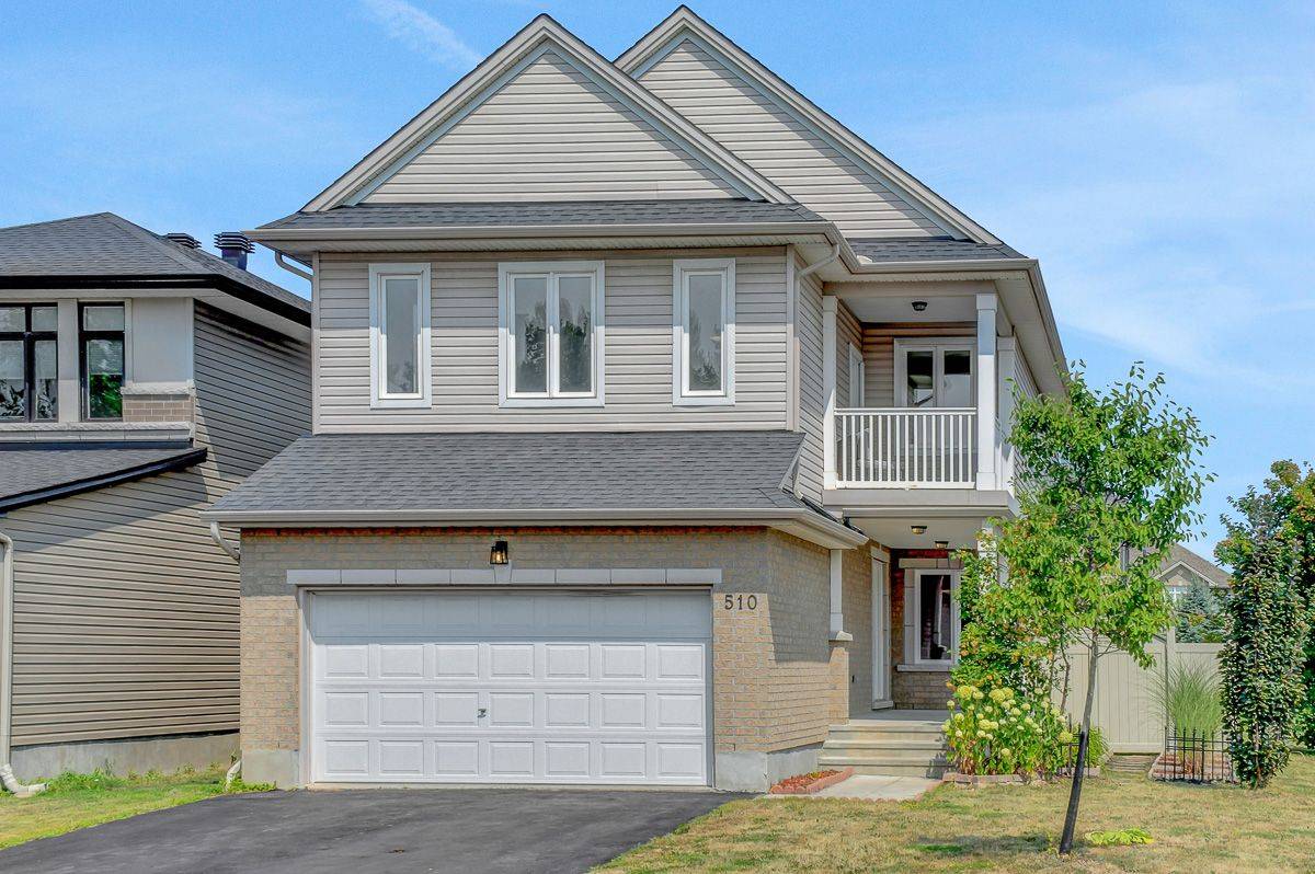 Blossom Park - Airport And Area, ON K4M 0B4,510 Summerhill ST