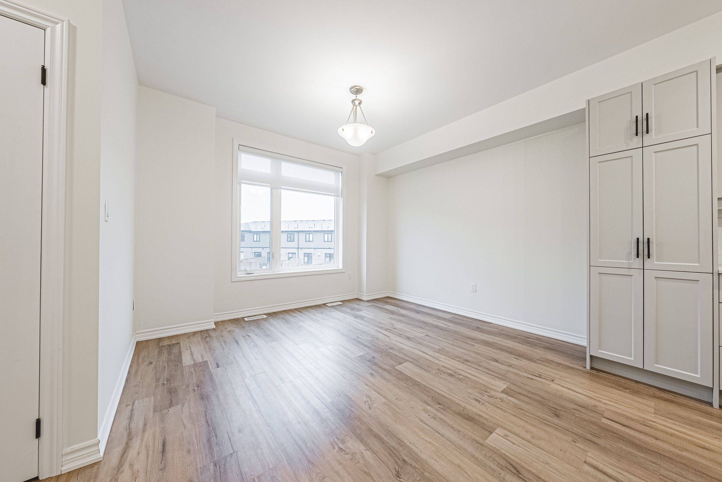 Hamilton, ON L9C 0C4,47 Cadwell LN