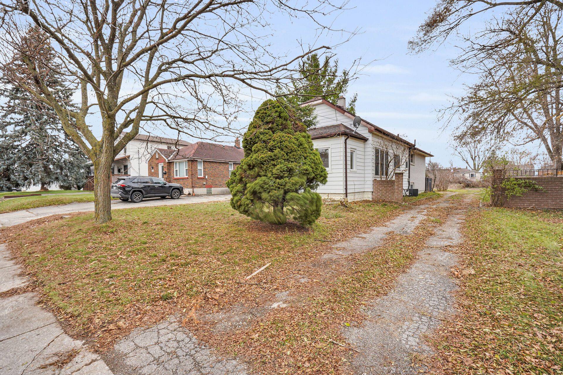 London East, ON N5W 1G6,459 Hale ST