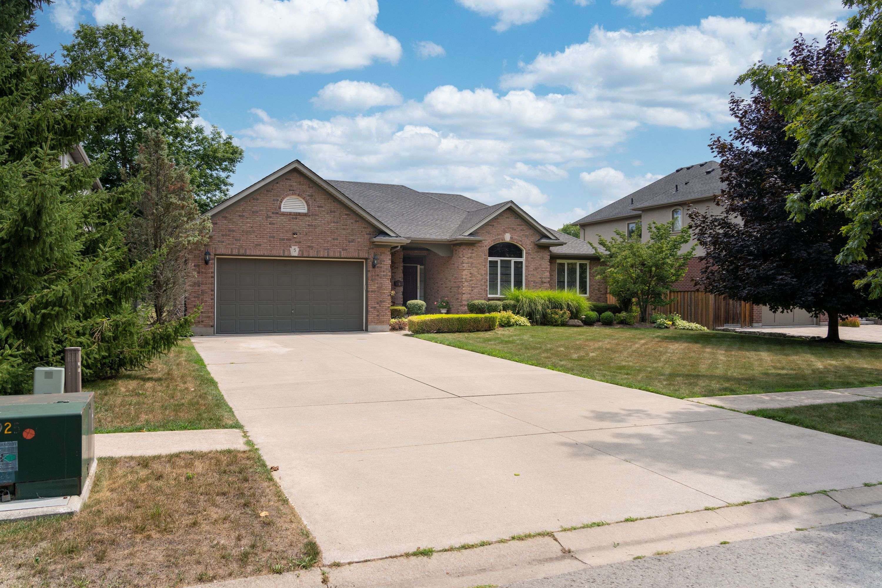 Pelham, ON L0S 1E7,5 Beechwood CRES