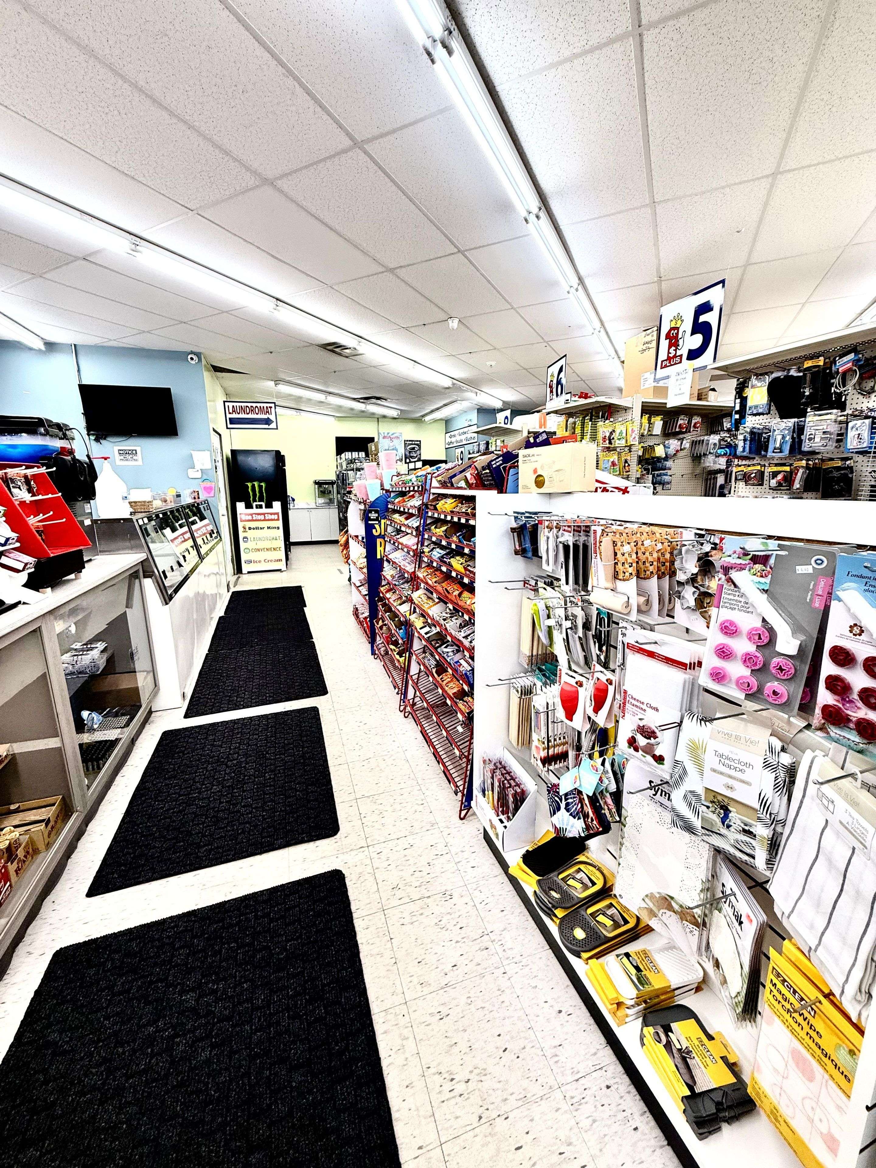 Deep River, ON K0J 1P0,48 Ridge RD