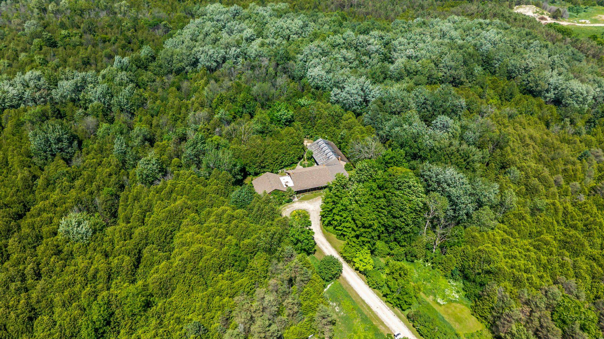 West Grey, ON N0G 1R0,302783 Douglas ST