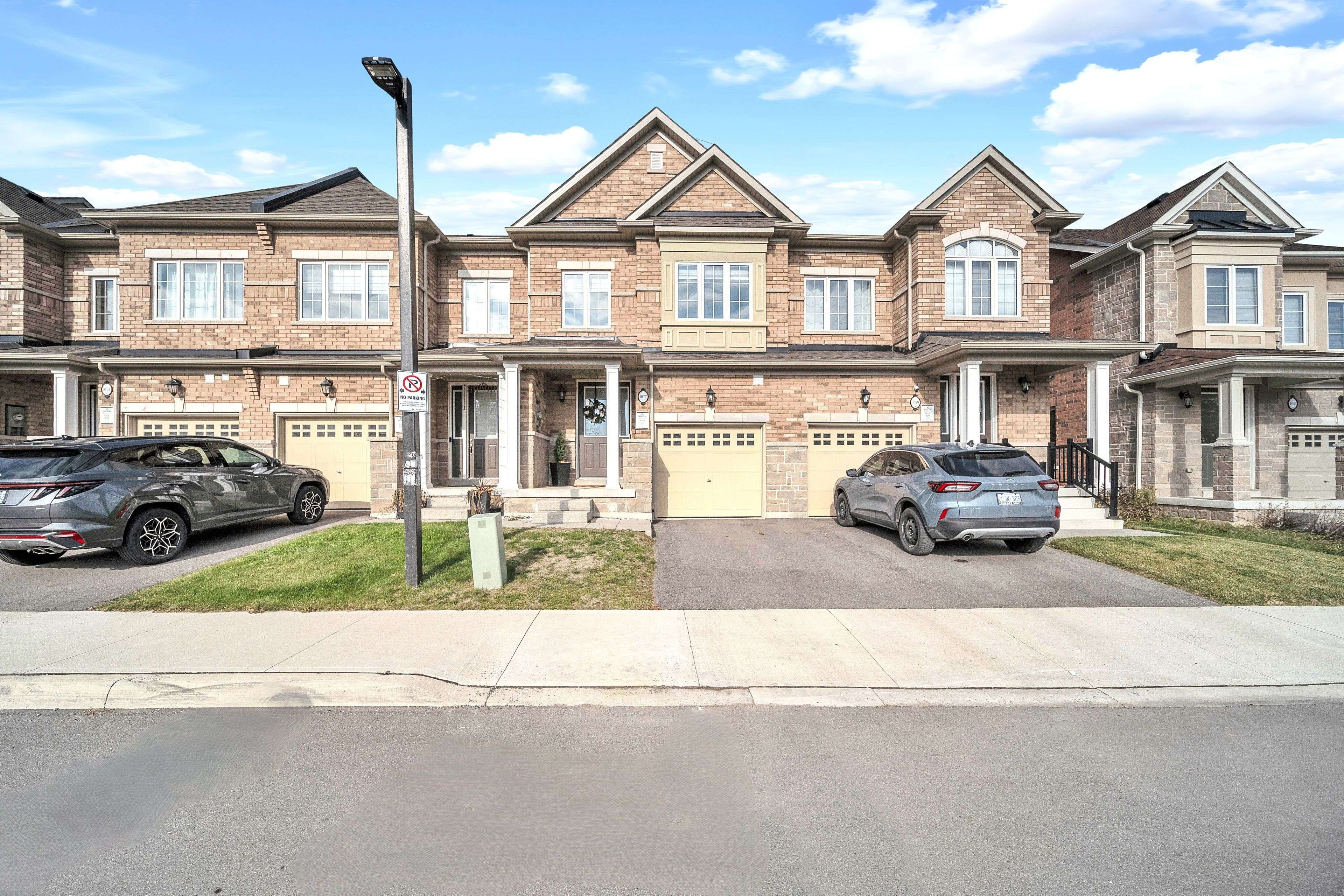 Hamilton, ON L9G 0G9,1077 Garner RD E