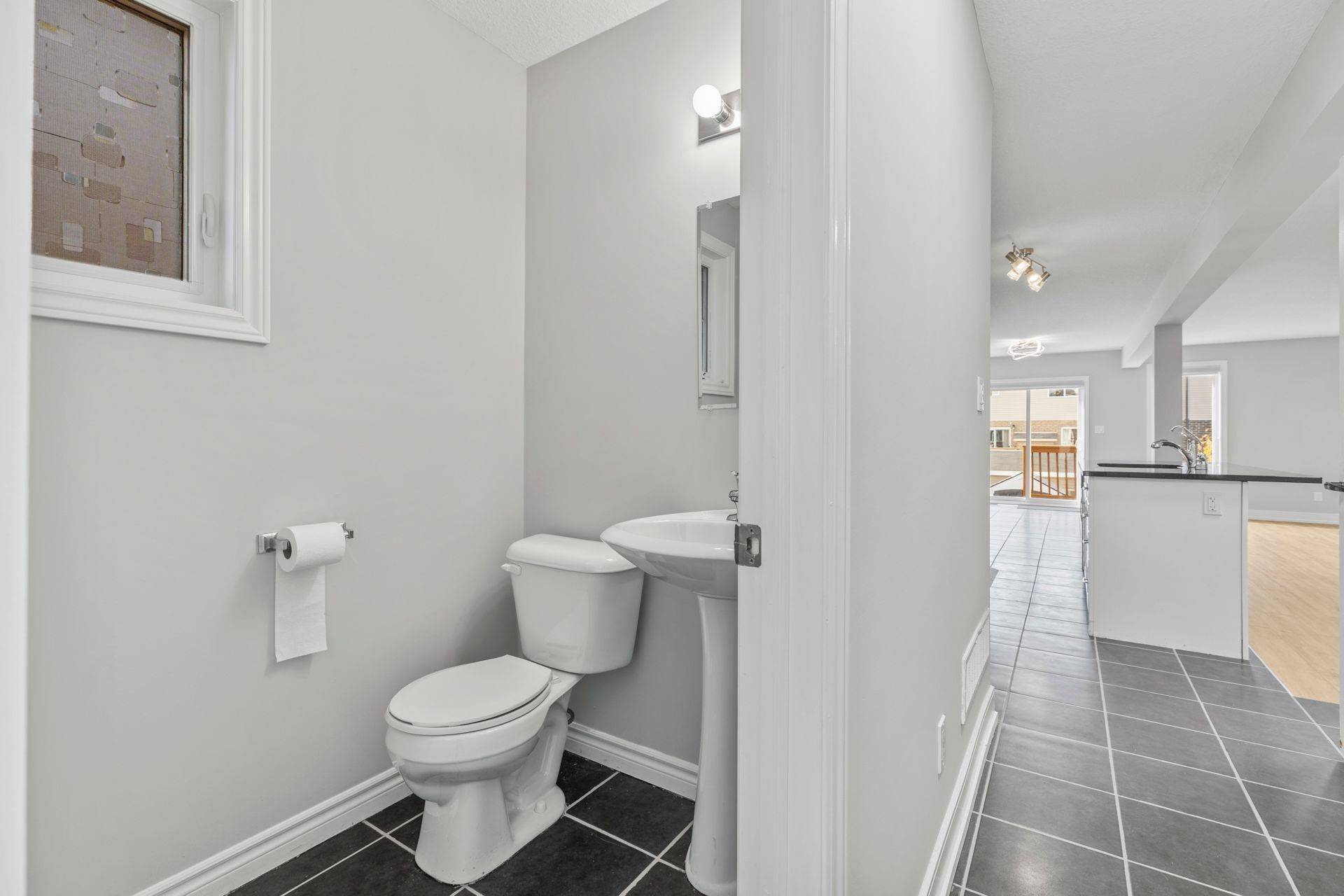 London North, ON N6G 0L7,1847 Foxridge CRES