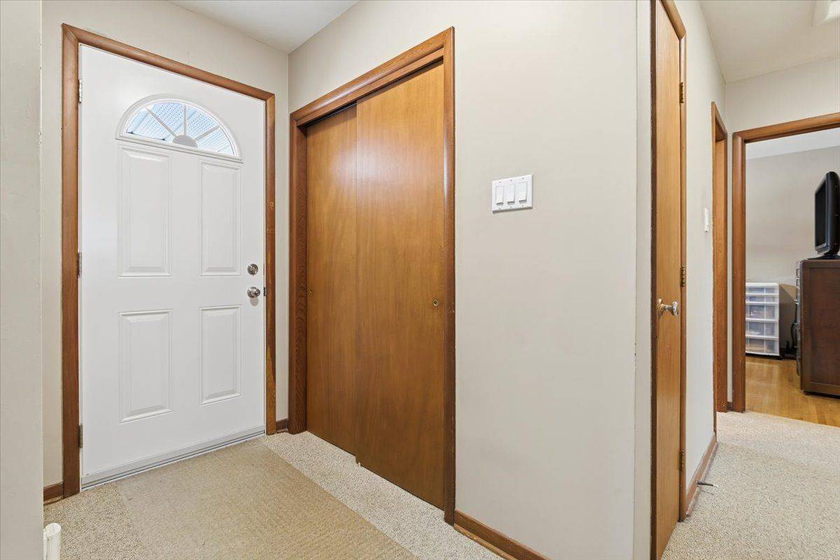 Kawartha Lakes, ON K9V 1A8,12 Maryknoll AVE