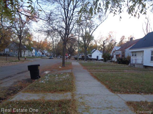 Detroit, MI 48235,20521 Archdale ST