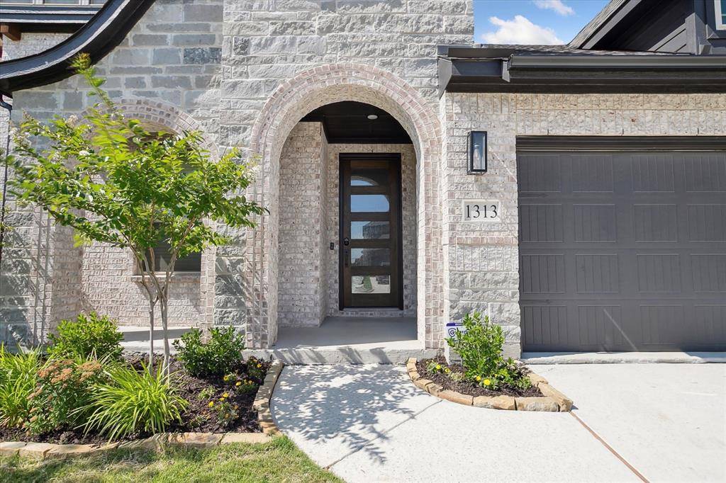 Aubrey, TX 76227,1313 Clearfork Street