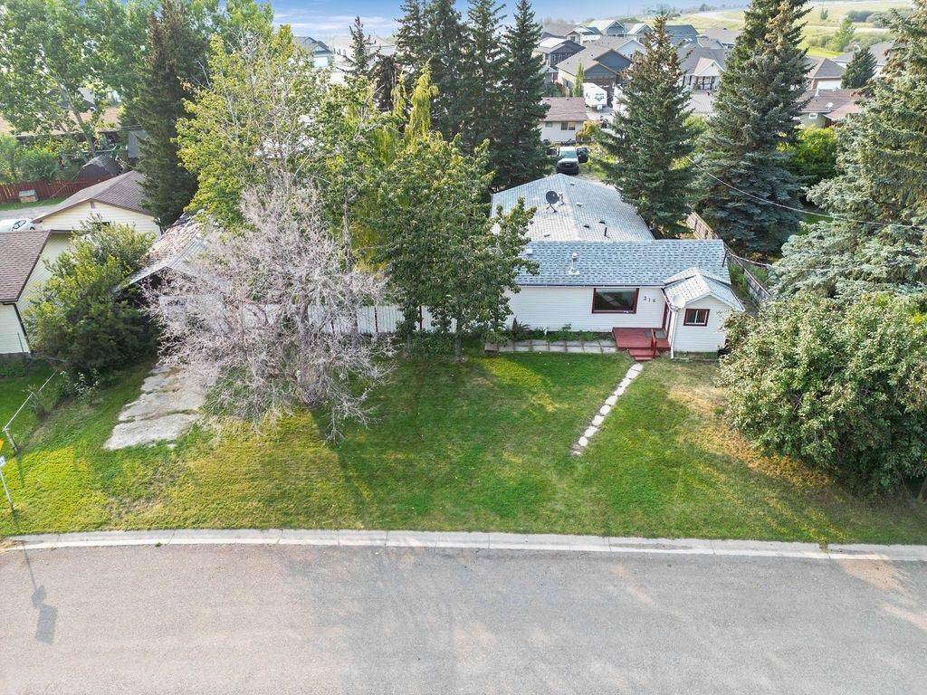 Longview, AB T0L 1H0,216 Royalties CRES