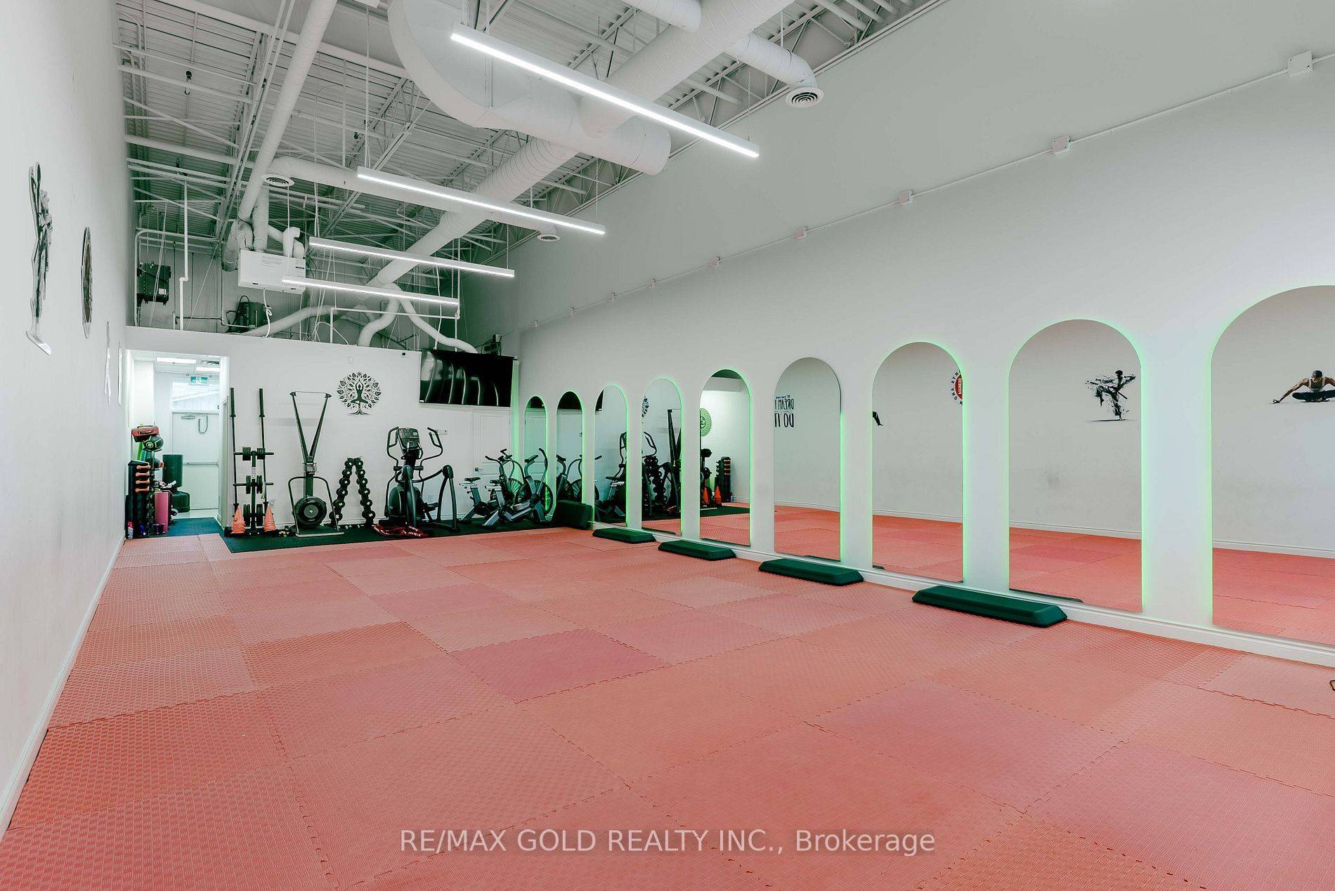 Brampton, ON L6P 4N5,11655 McVean DR #10