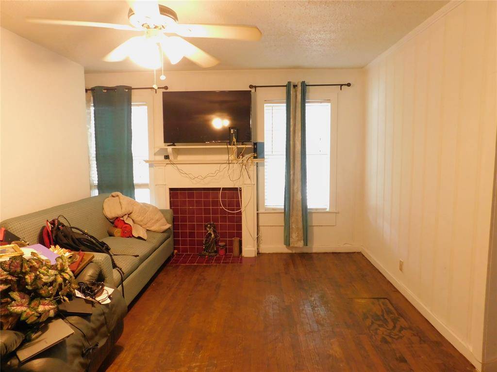 3601 Ryan Avenue, Fort Worth, TX 76110