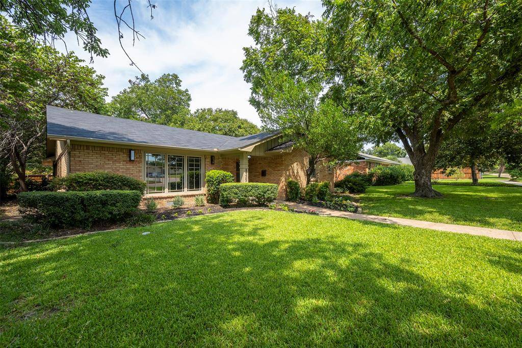 Dallas, TX 75228,8925 Forest Cliff Drive