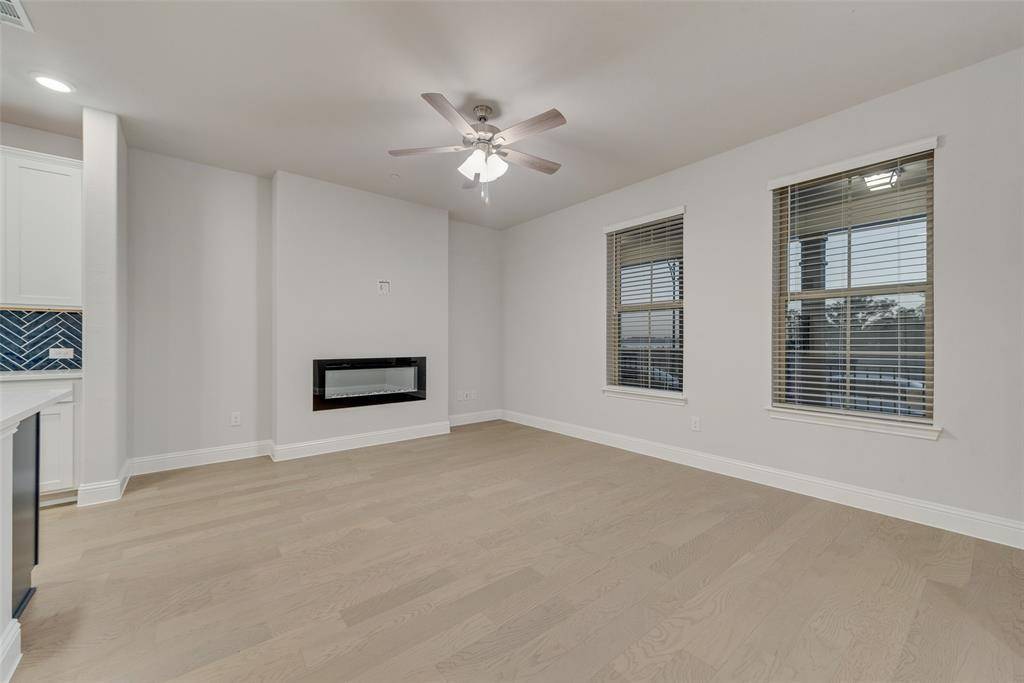 Rowlett, TX 75088,7853 Sunset Boulevard