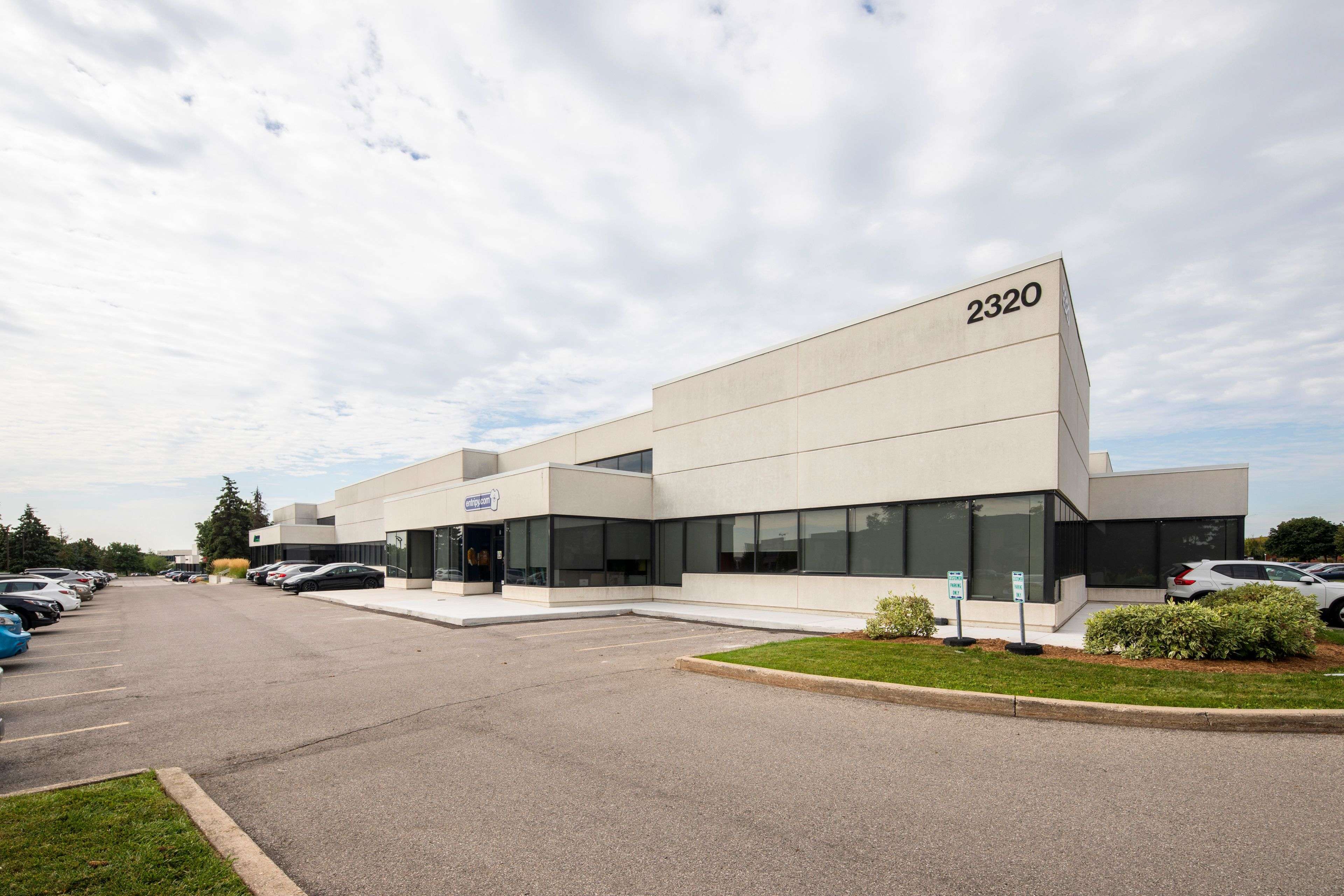 Oakville, ON L6H 5S3,2320 Bristol CIR #5