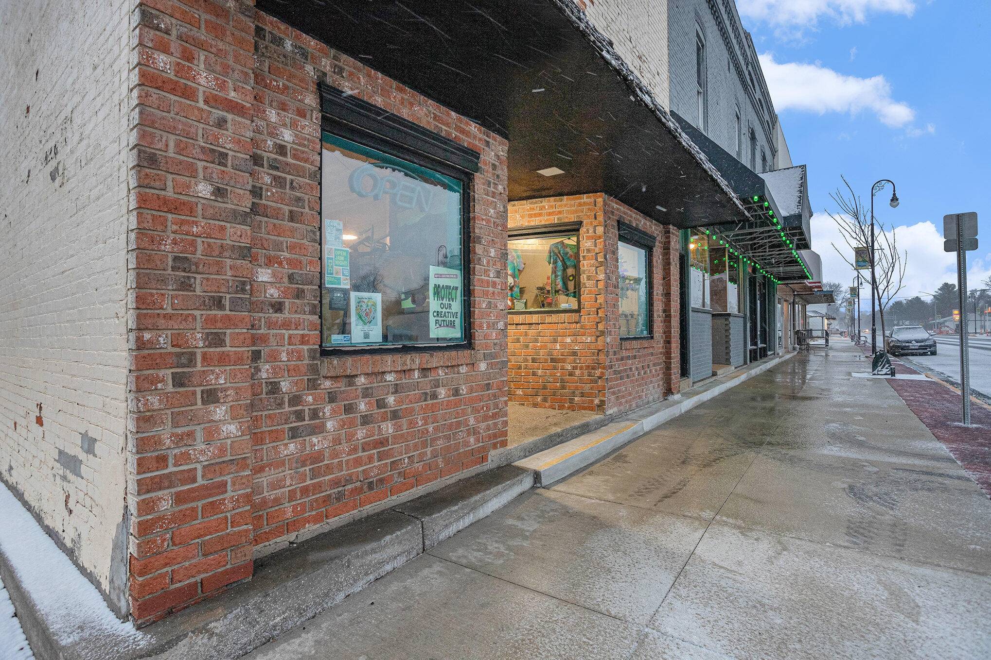 Marcellus, MI 49067,101 E Main ST