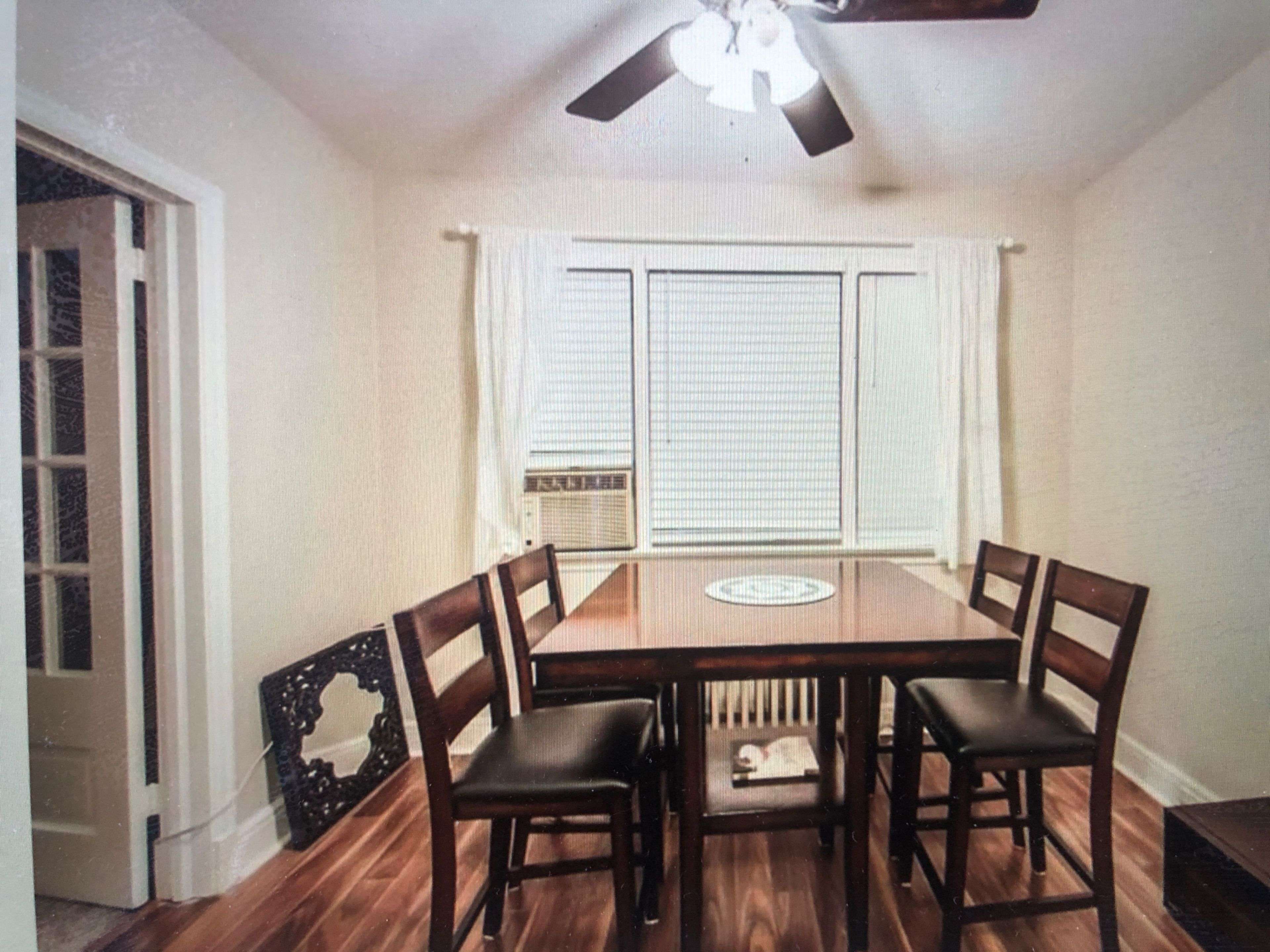 Toronto C04, ON M5N 2G5,1217 Avenue RD #4