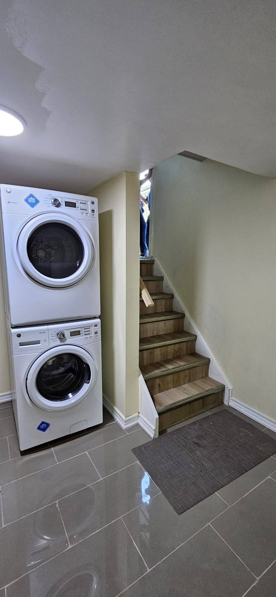 Toronto E09, ON M1G 3K2,2 Botany Hill RD #Bsmt