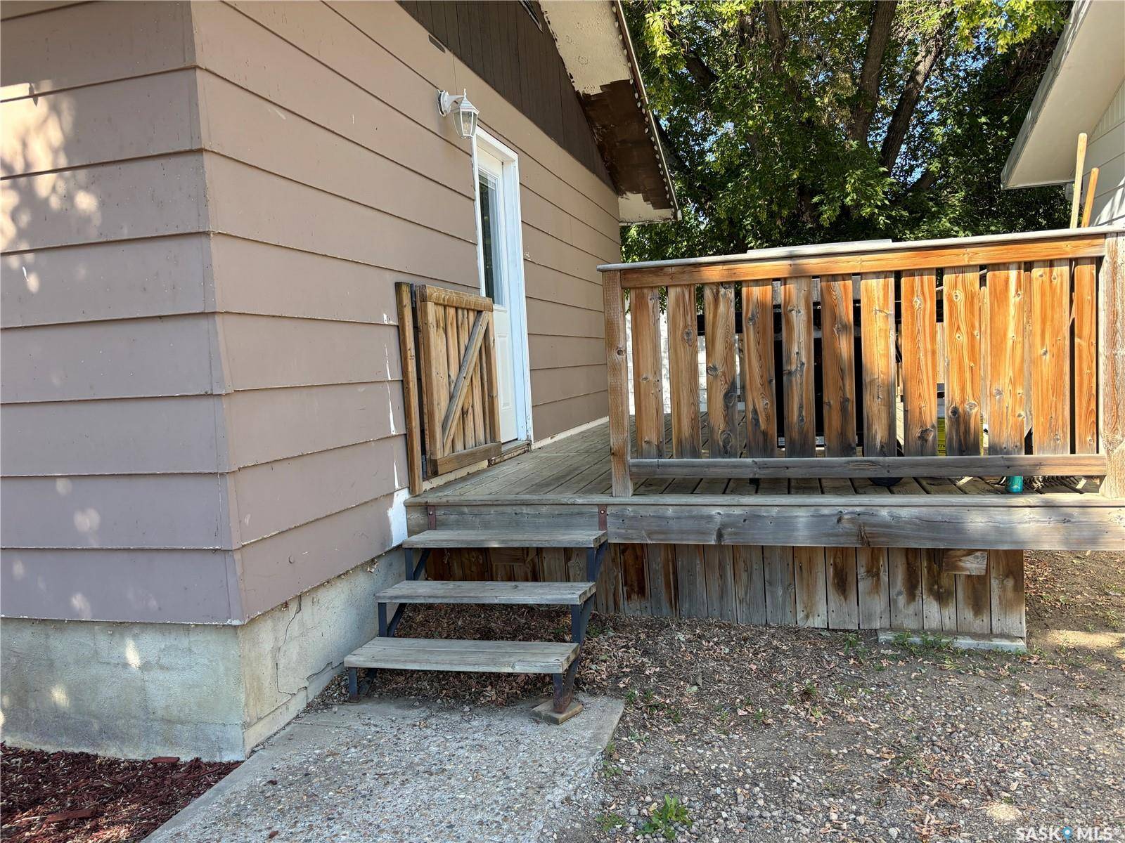 Maple Creek, SK S0N 1N0,213 Griffin STREET