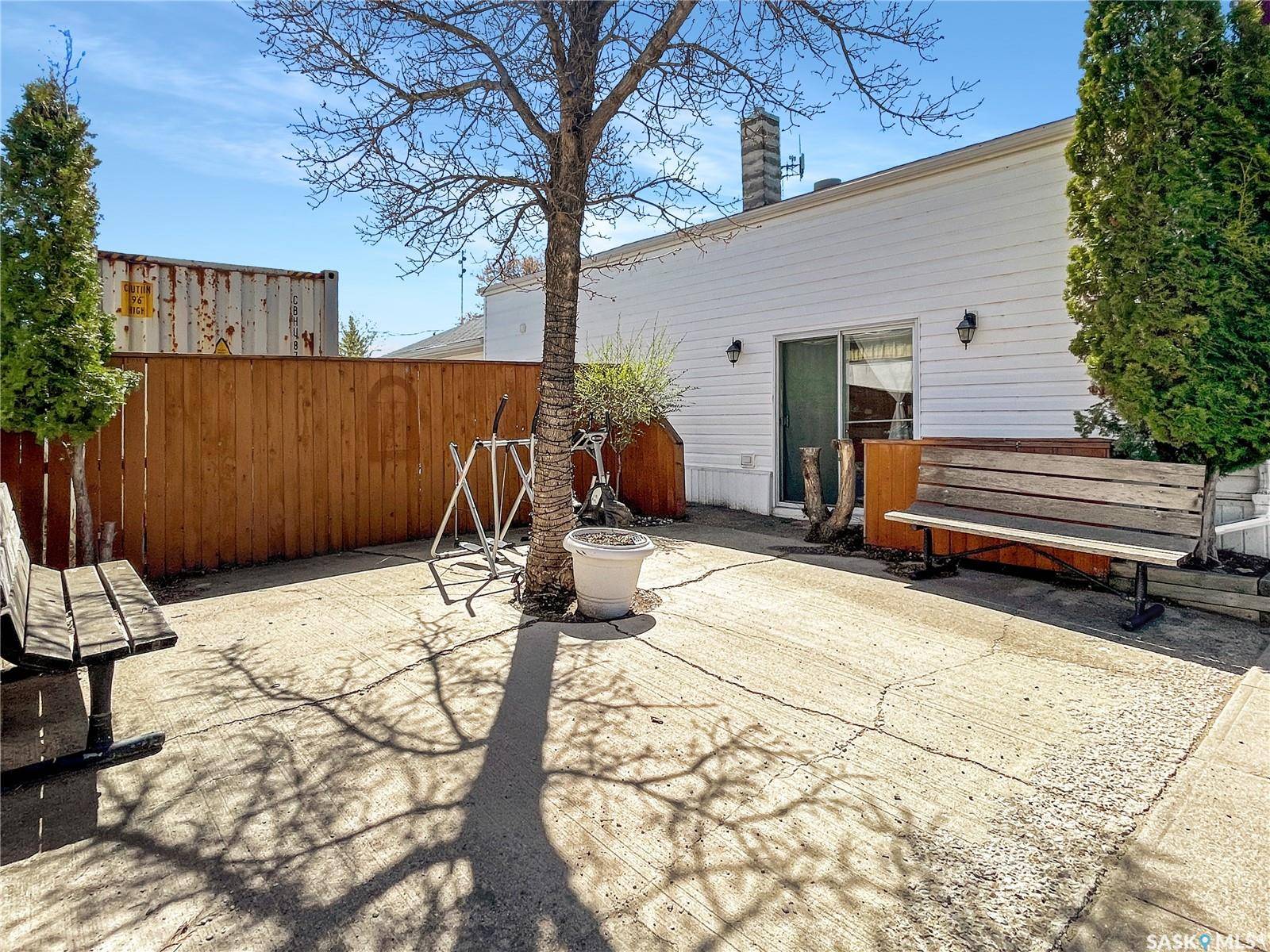 Herbert, SK S0N 2A0,611 Herbert AVENUE