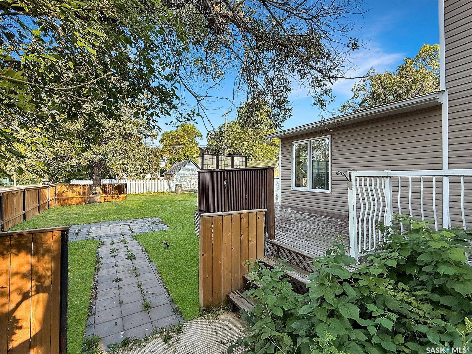 Swift Current, SK S9H 2C9,277 2nd AVENUE NE