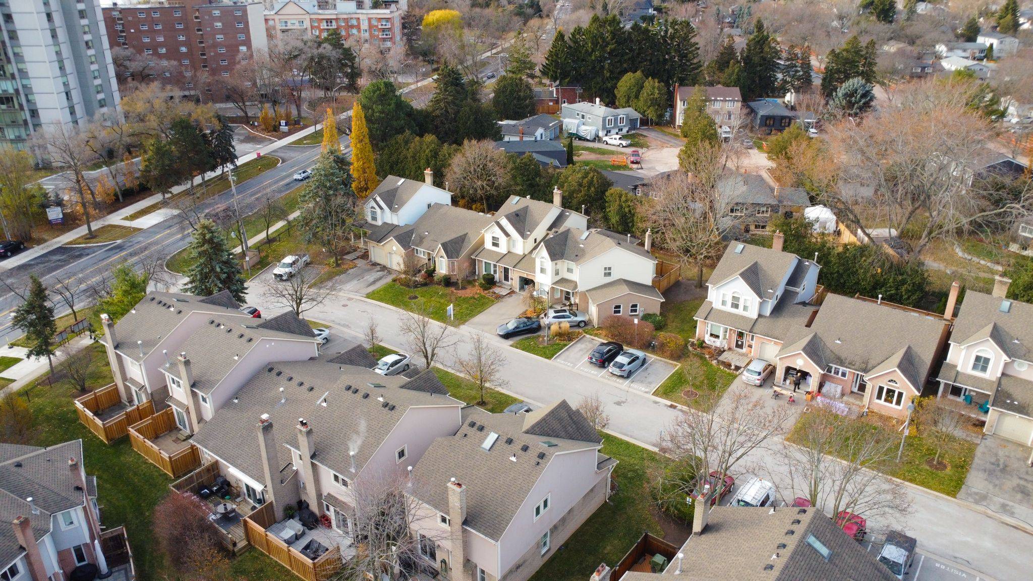 Burlington, ON L7L 5X5,5255 Lakeshore RD #3