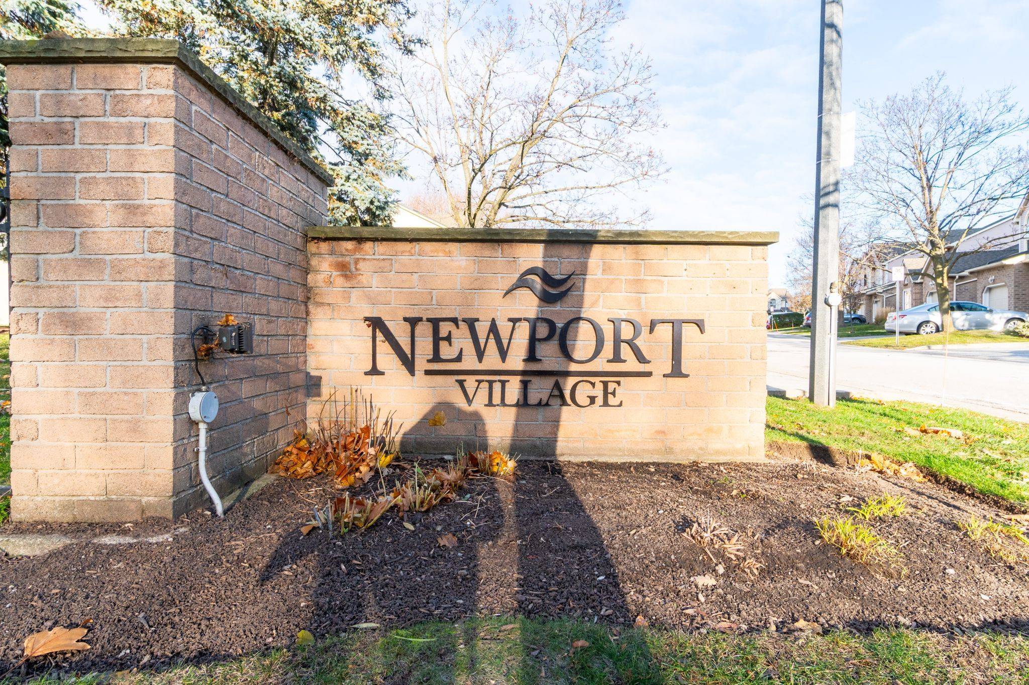 Burlington, ON L7L 5X5,5255 Lakeshore RD #3