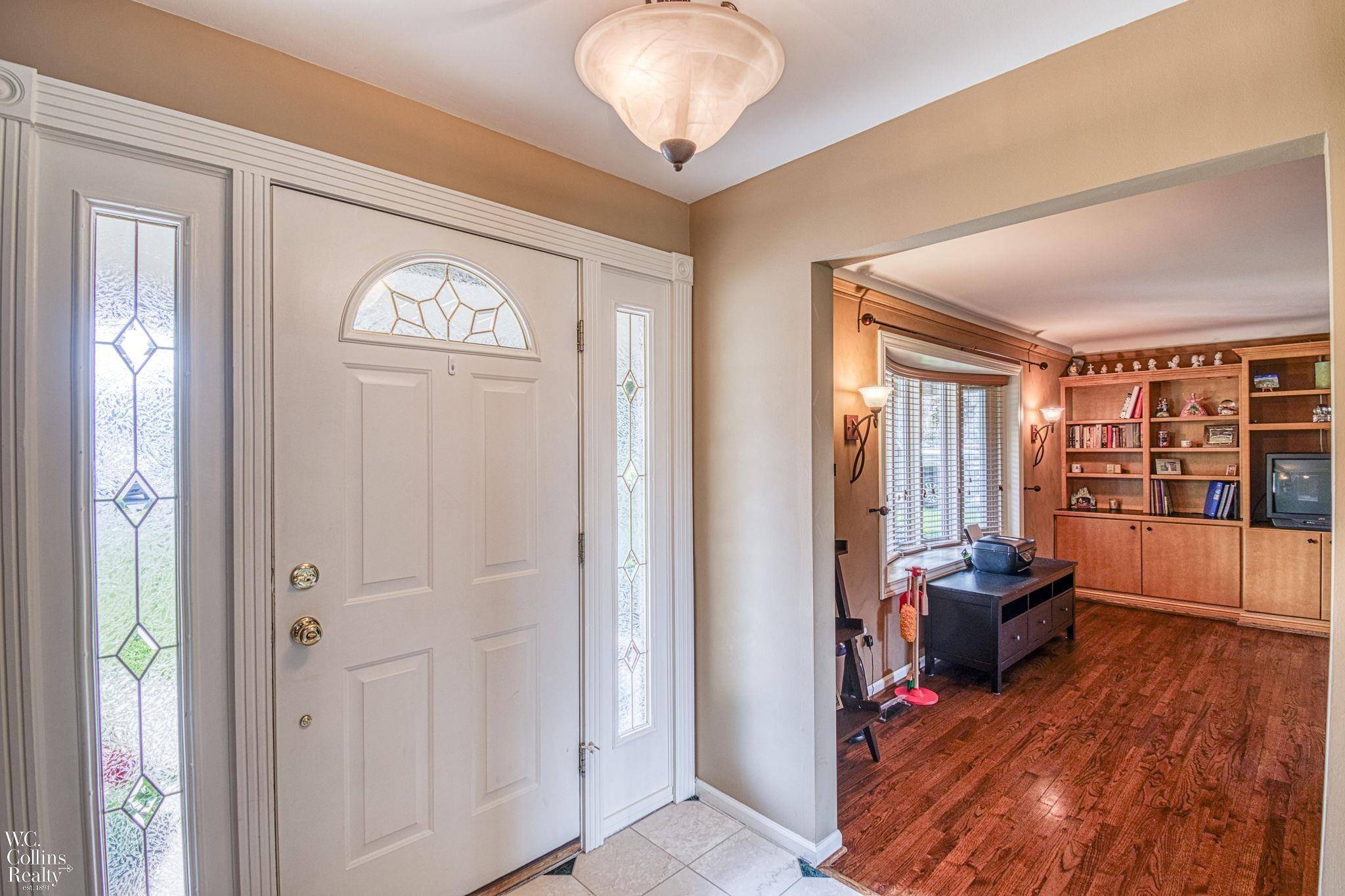 Clinton Township, MI 48036,38355 John P St