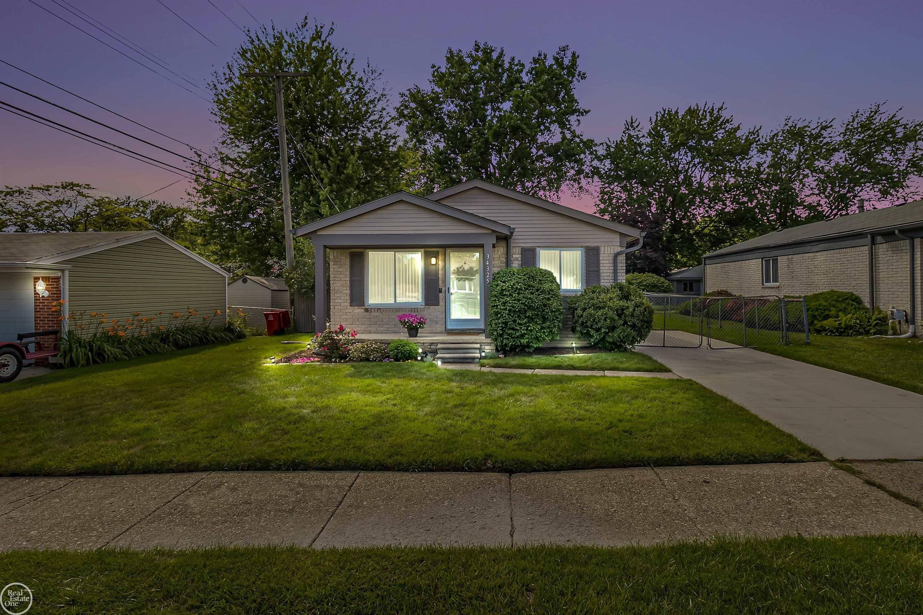 Harrison Twp, MI 48045,34325 Genereaux