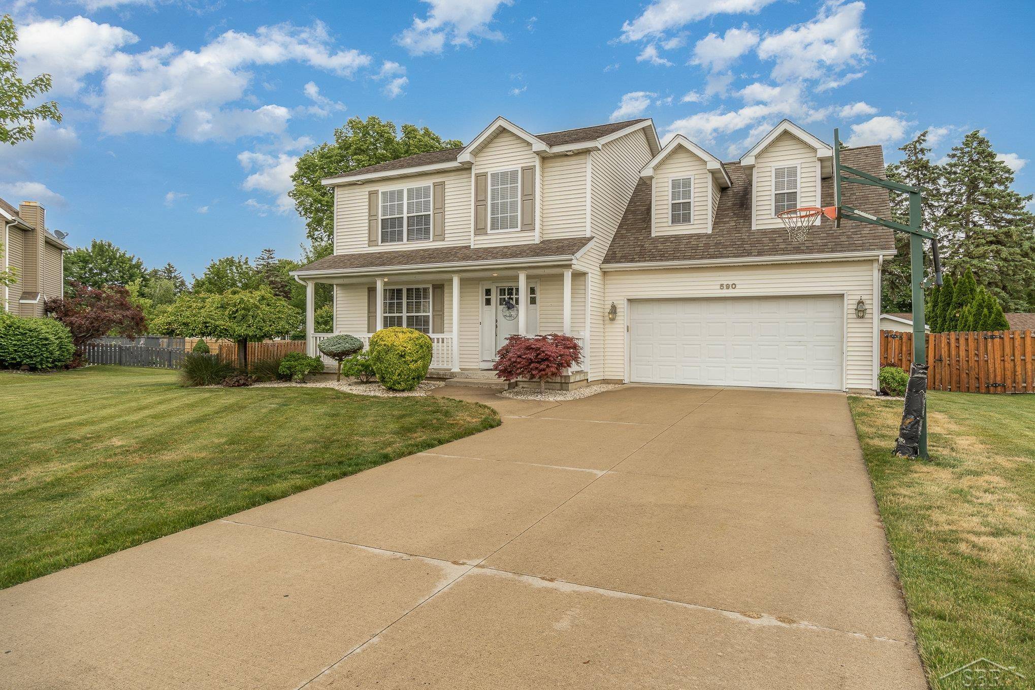 Saginaw, MI 48638,590 E Braeburn