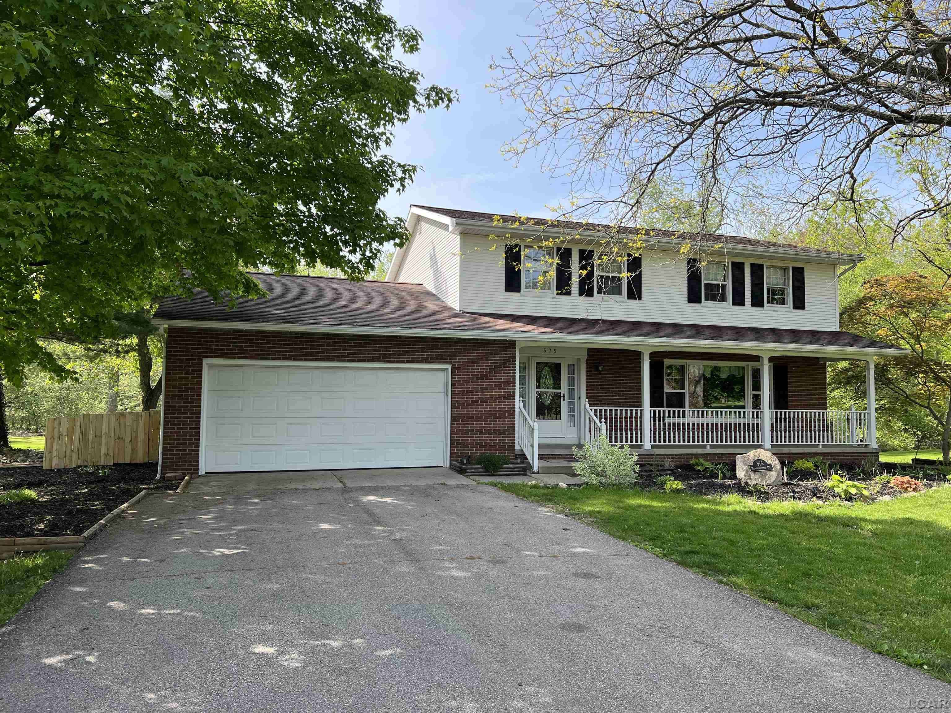 Adrian, MI 49221,575 Meadowbrook