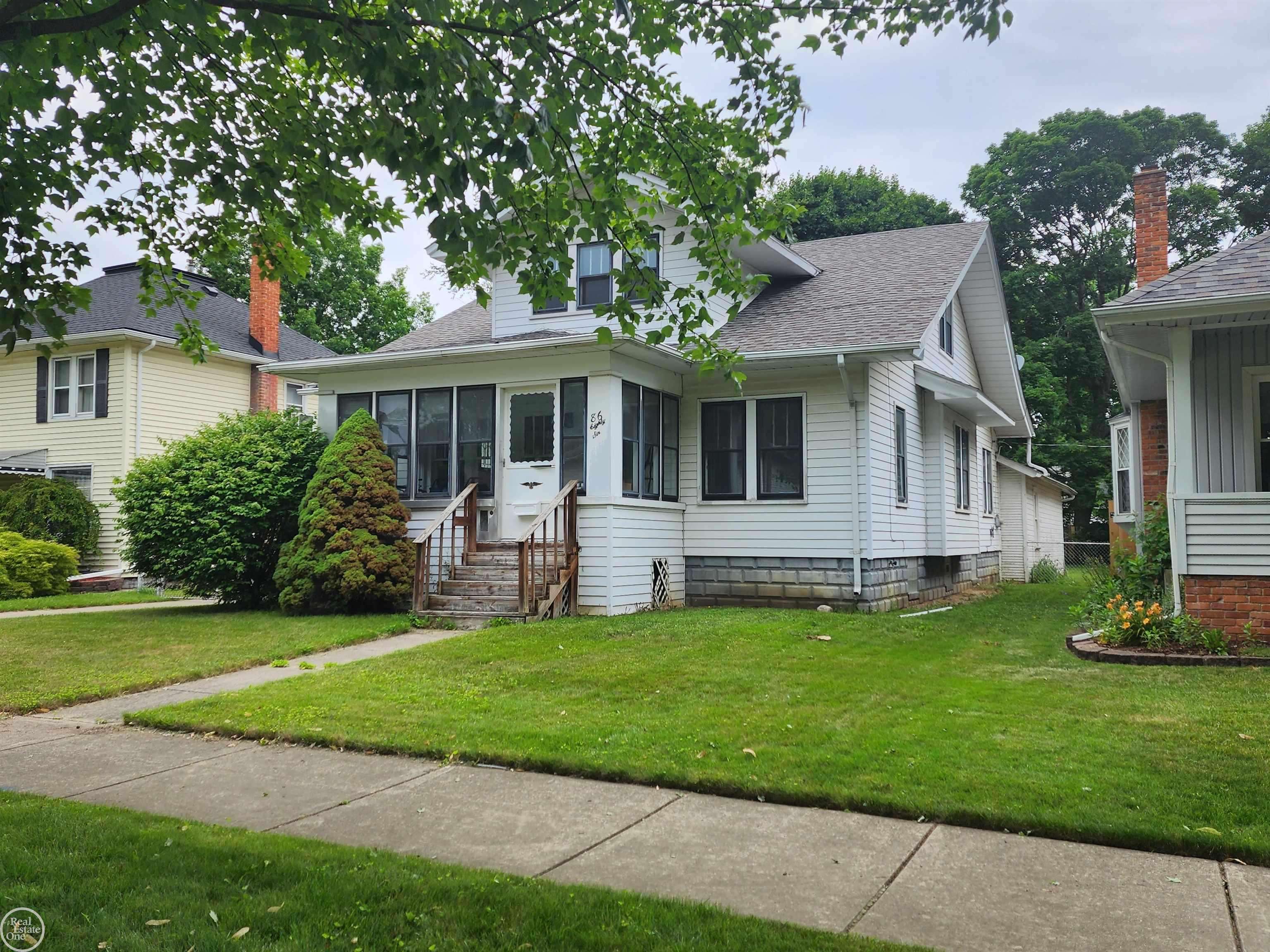 Mount Clemens, MI 48043,86 Scott