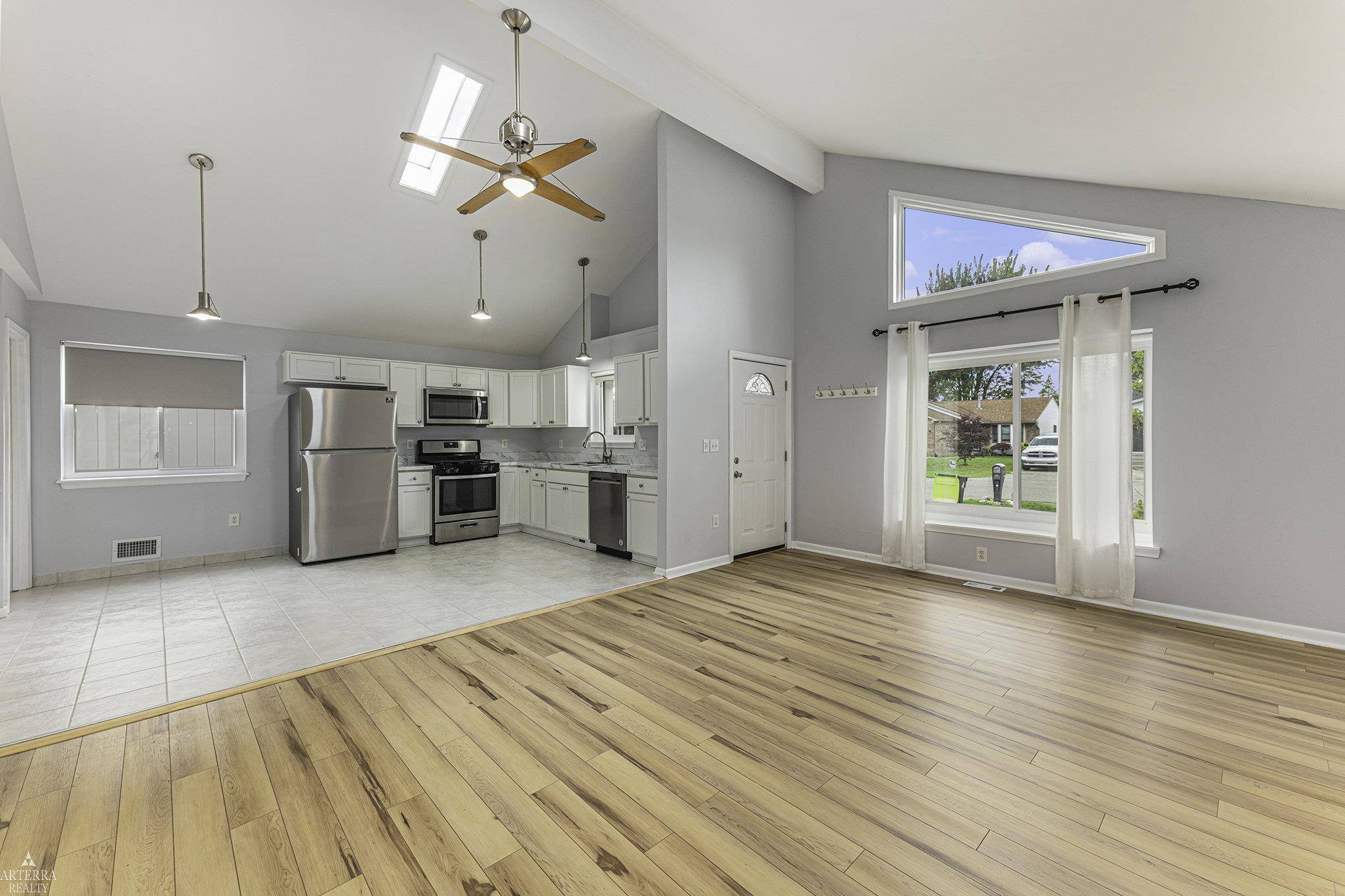 Harrison Twp, MI 48045,39198 Willmarth