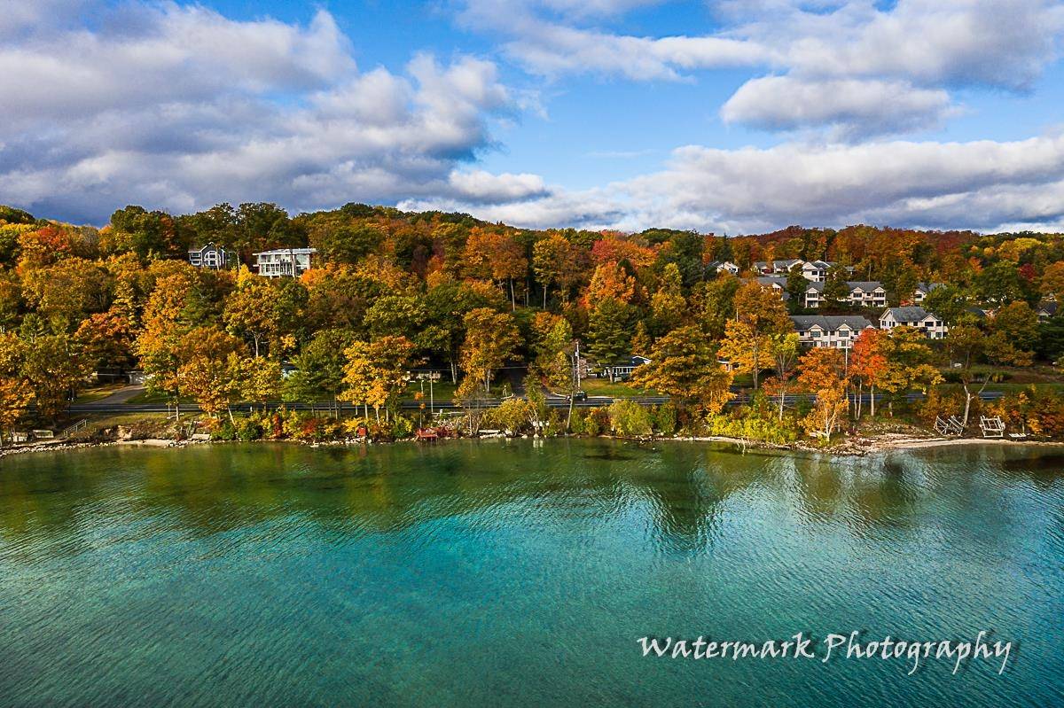 Kewadin, MI 49648,1 Fairway CT