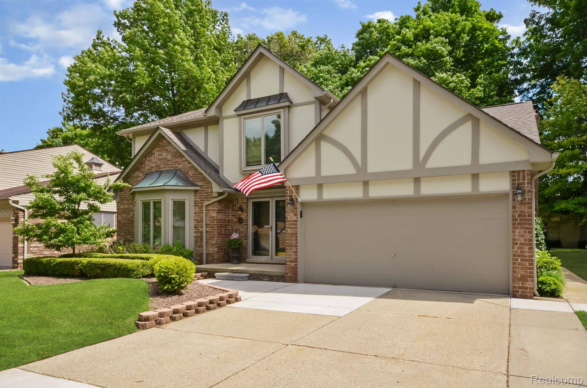 MI 48313,13948 Grove Park DR