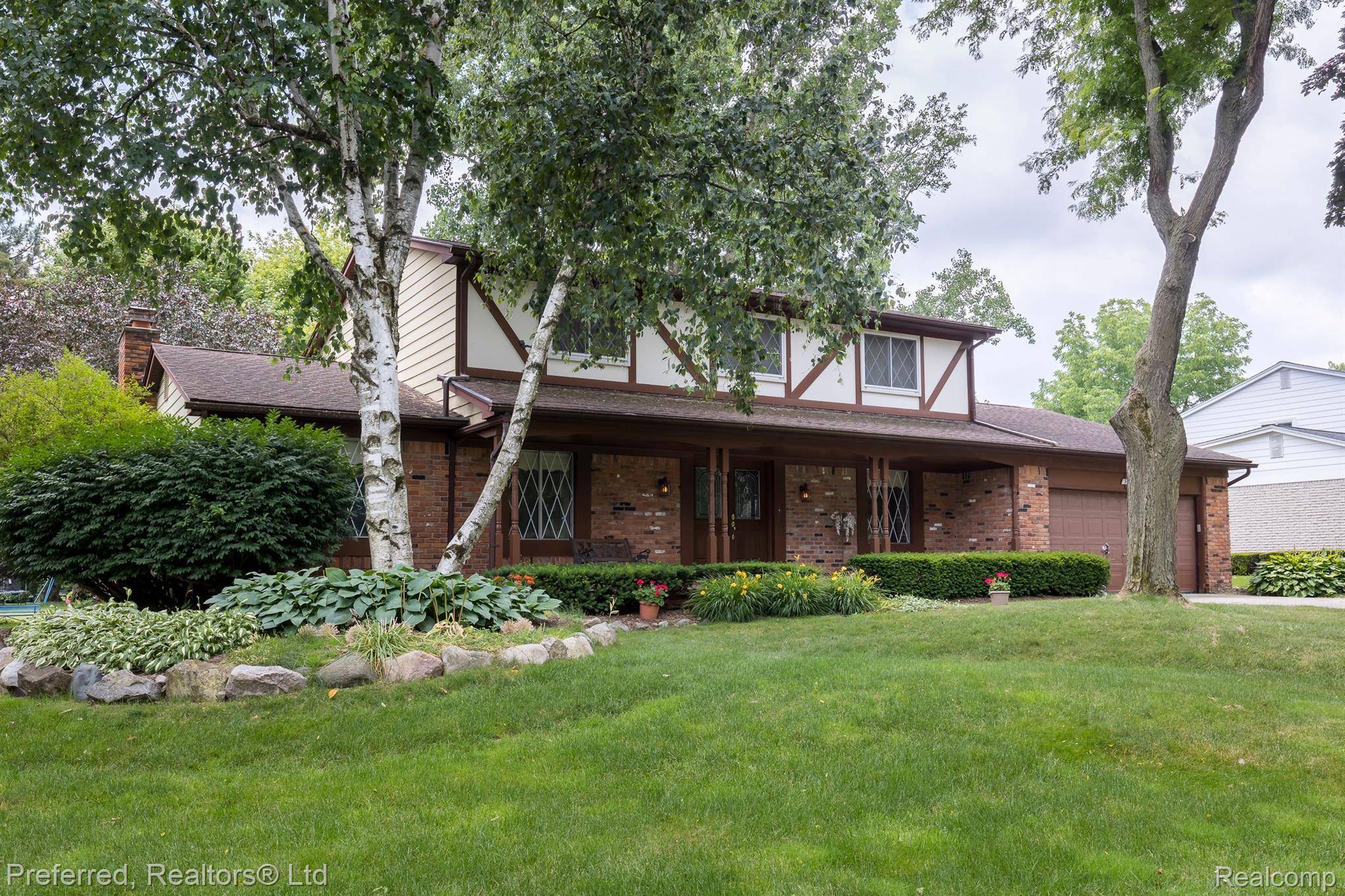 MI 48331,34261 COMMONS DR