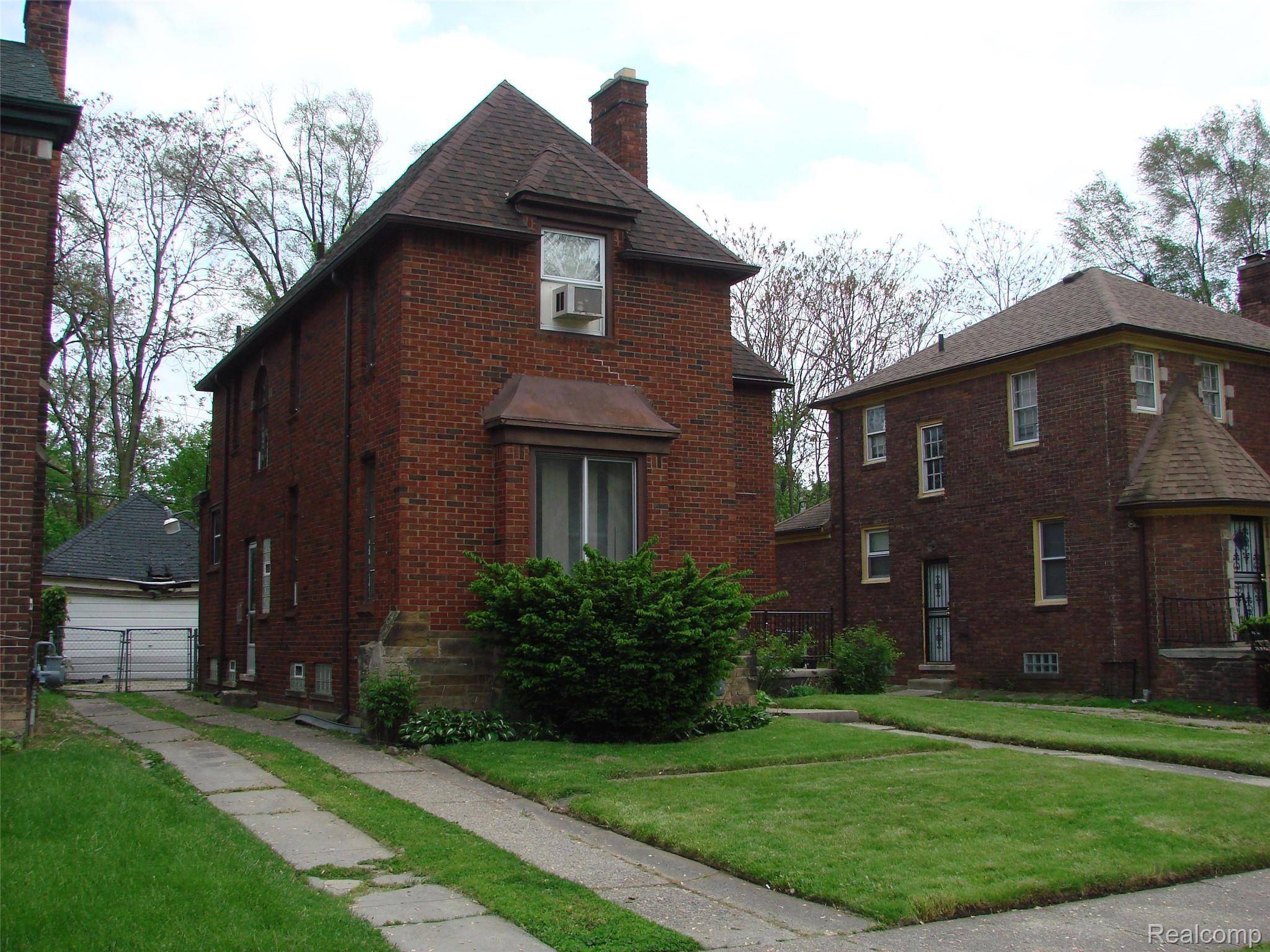 Detroit, MI 48227,13960 MONTROSE ST